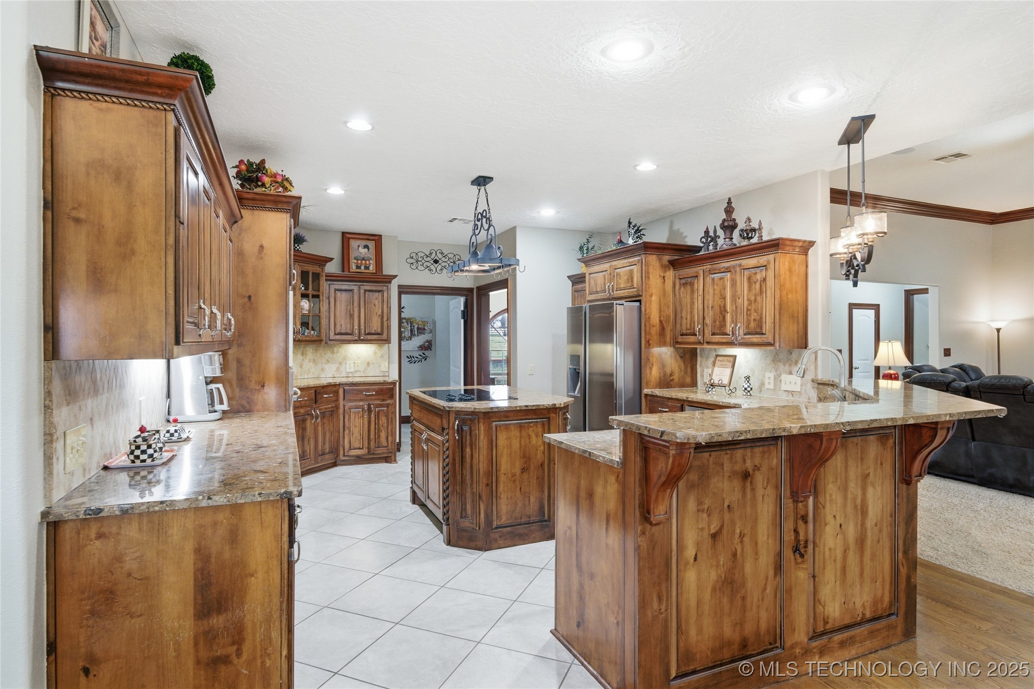 27318 E 758 Road Wagoner OK 74467