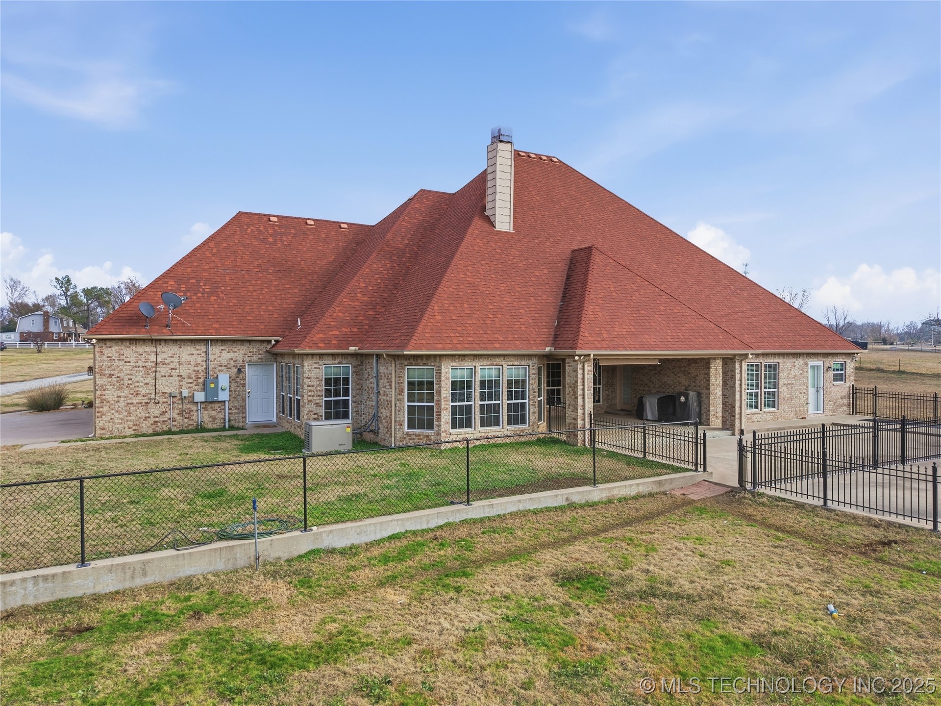 27318 E 758 Road Wagoner OK 74467