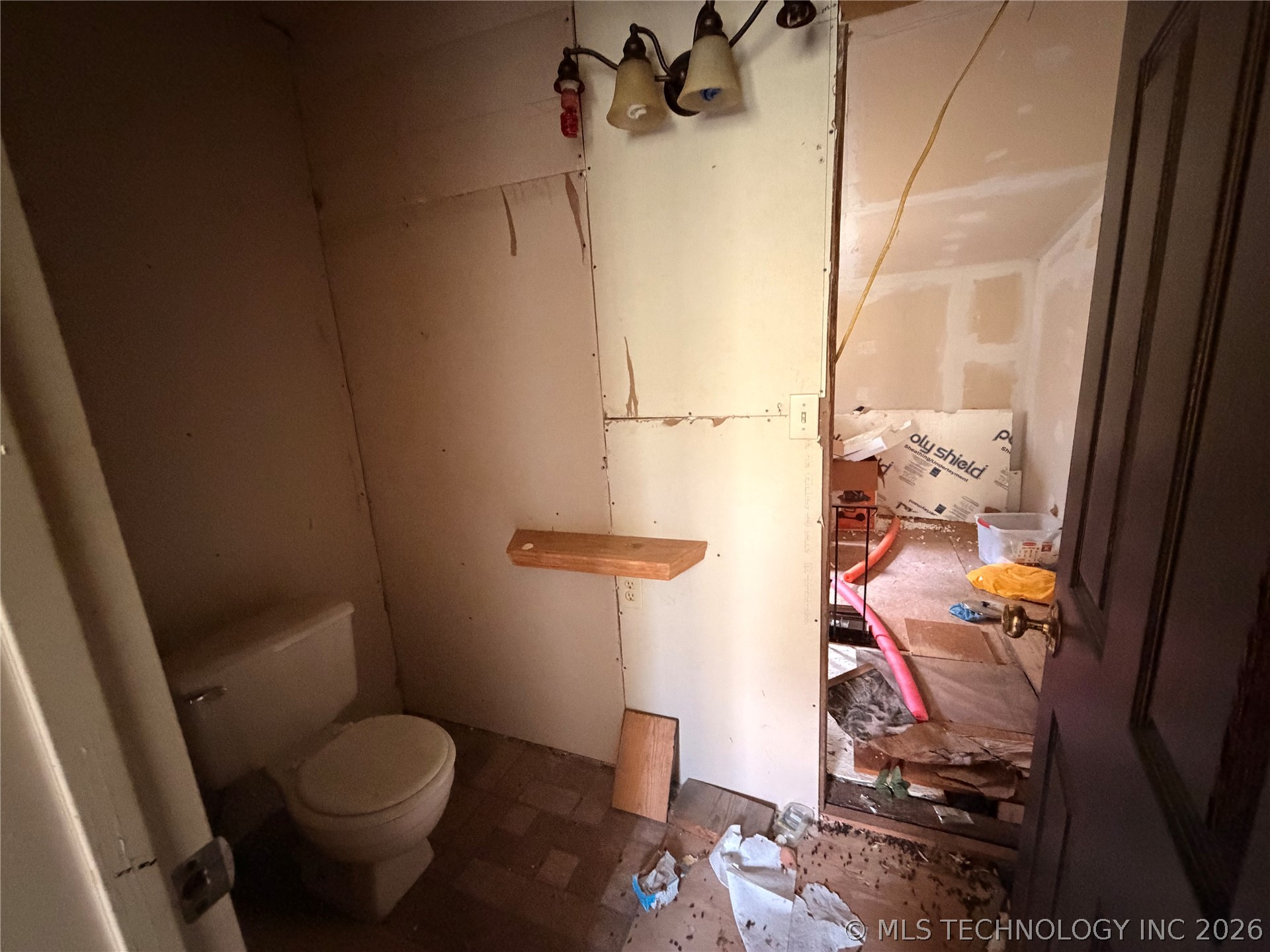 16508 Round Mountain Howe OK 74940