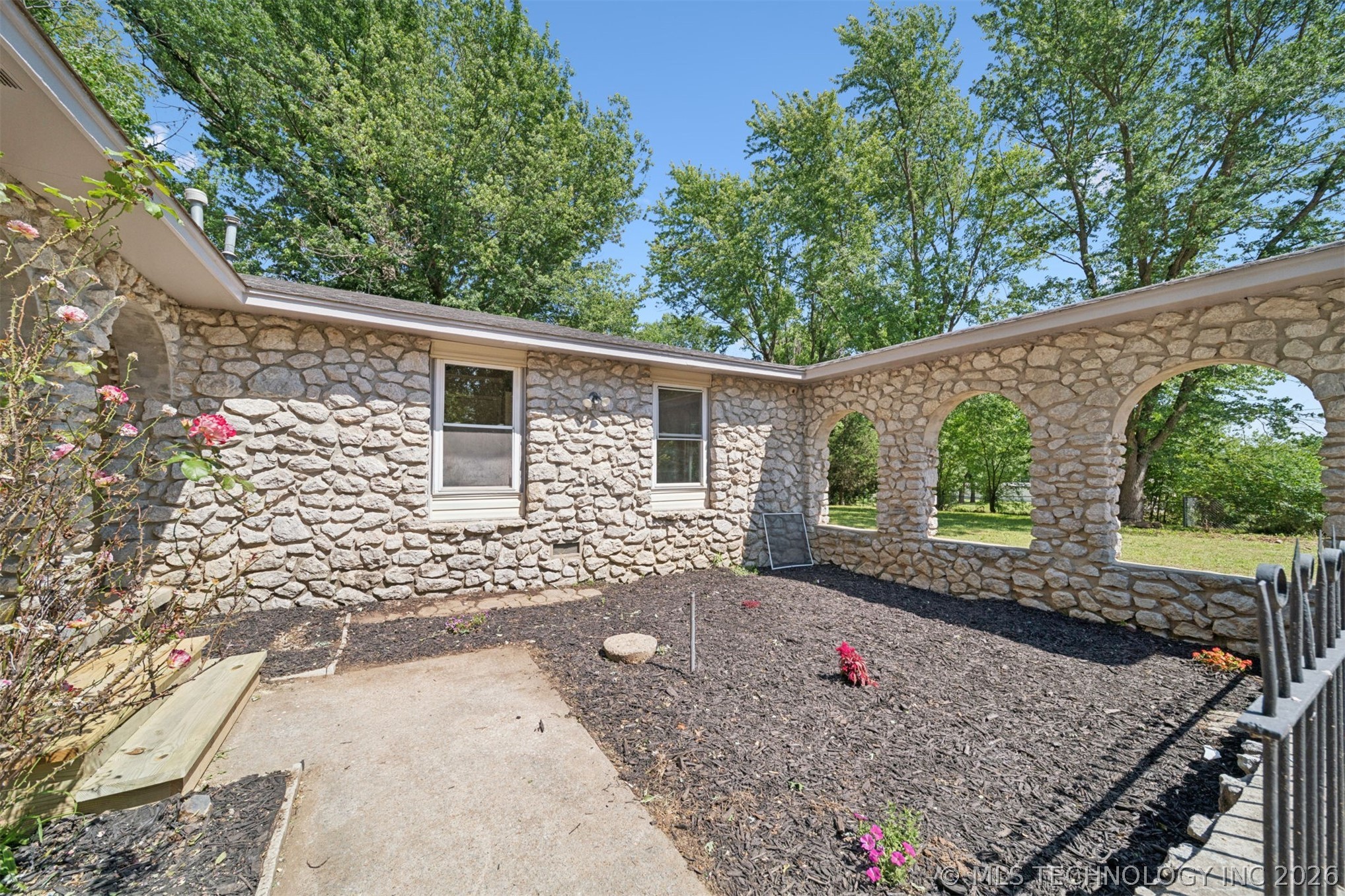 17567 E 405 Road Claremore OK 74017