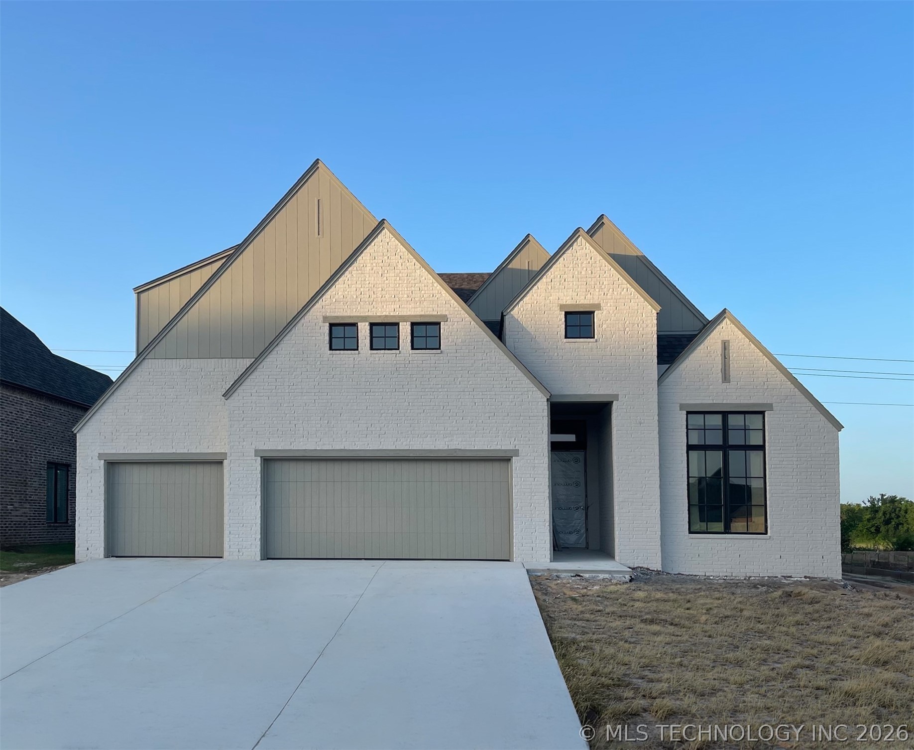 2605 W Twin Oaks Street Broken Arrow OK 74012