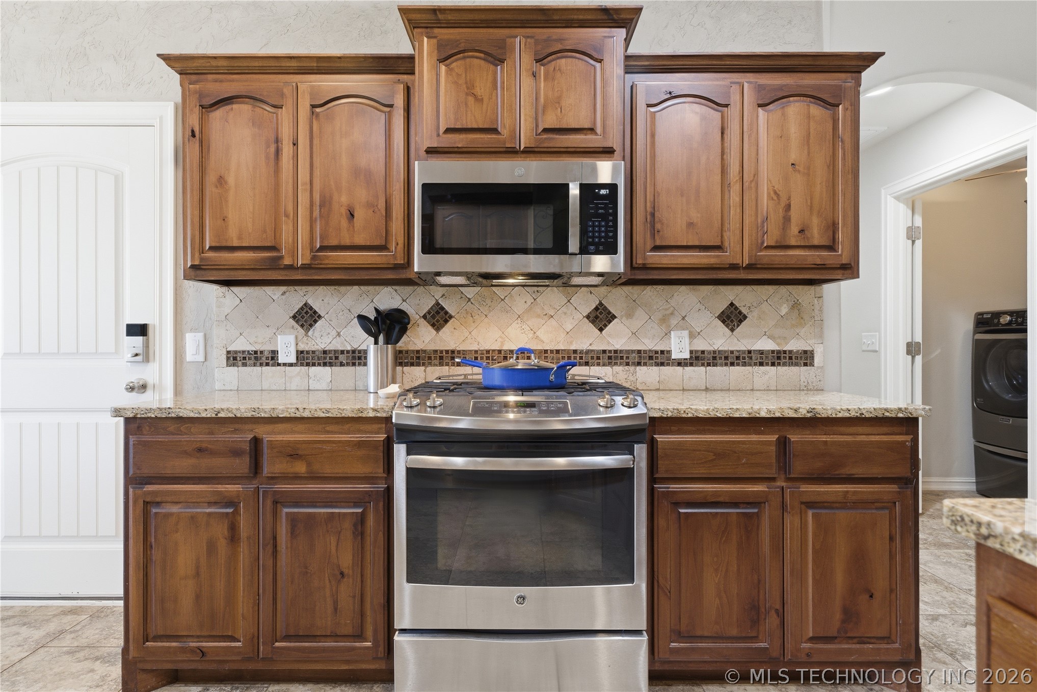 2305 S 17th Street Broken Arrow OK 74012
