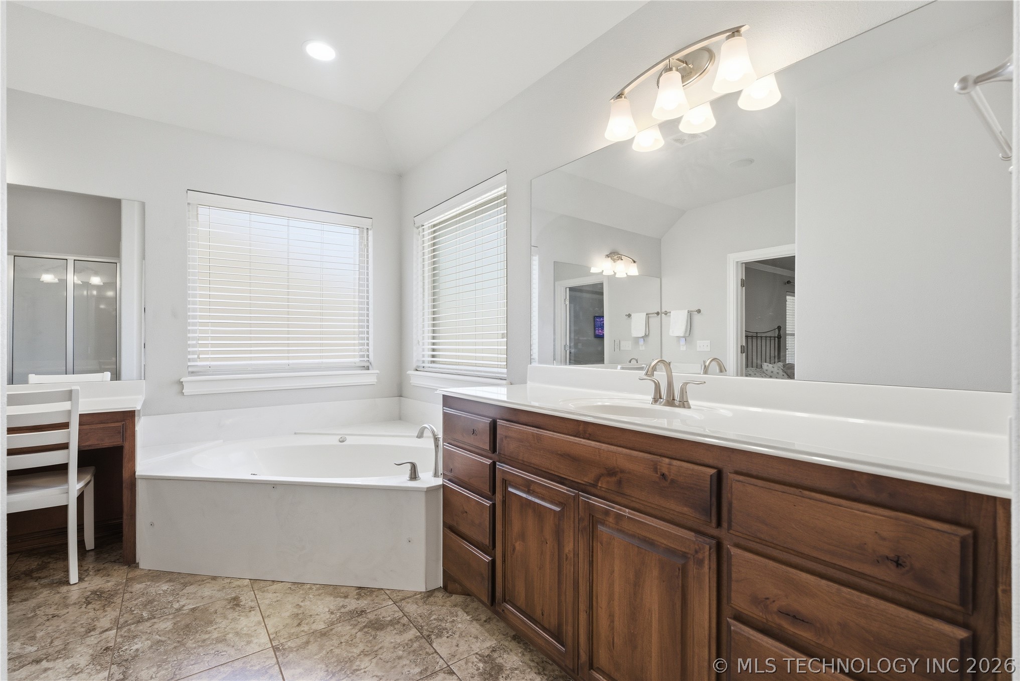 2305 S 17th Street Broken Arrow OK 74012
