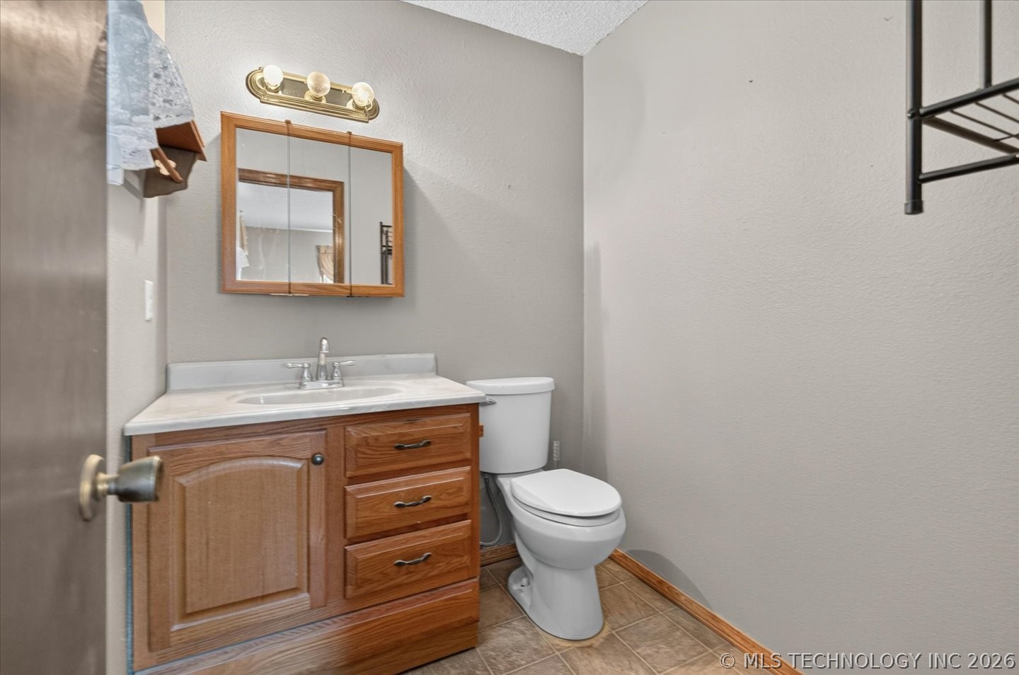 31651 N 4000 Road Ramona OK 74061