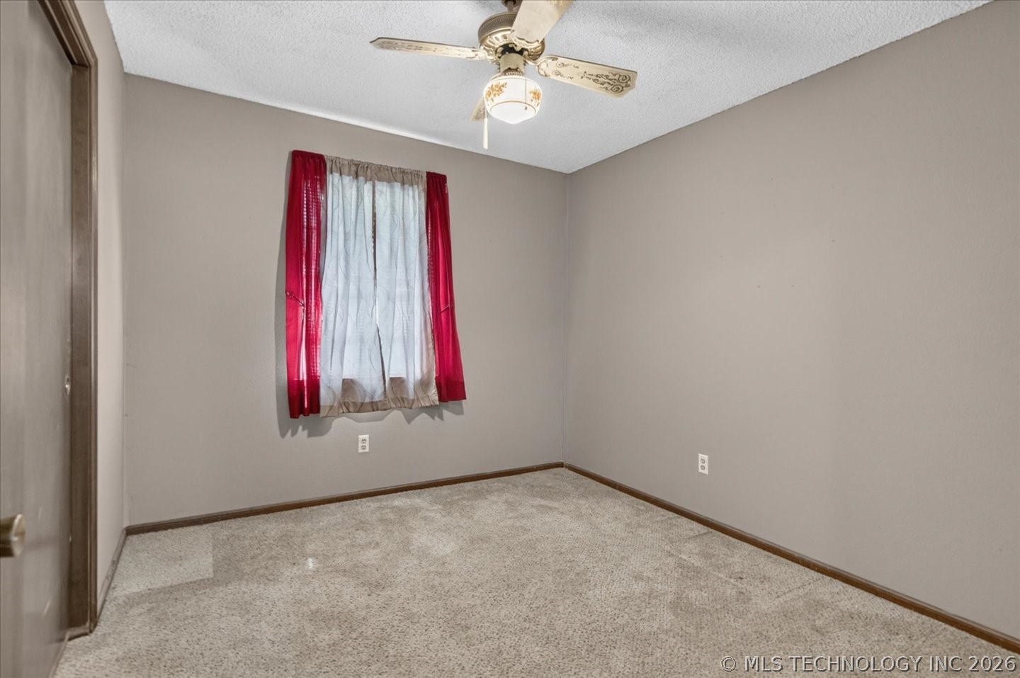 31651 N 4000 Road Ramona OK 74061