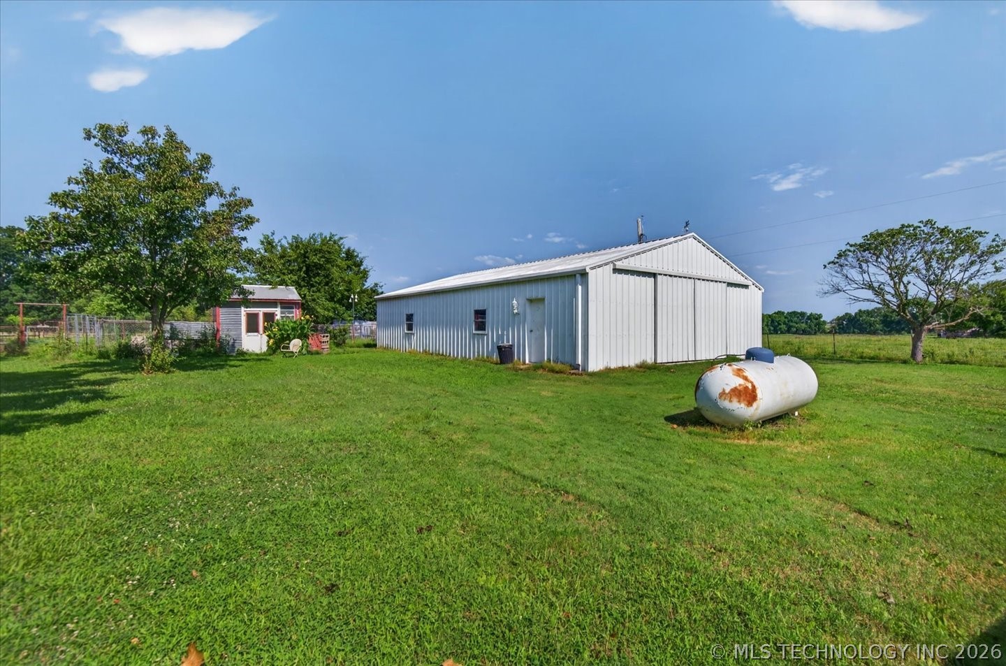 31651 N 4000 Road Ramona OK 74061