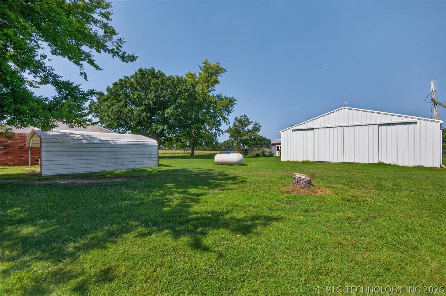 31651 N 4000 Road Ramona OK 74061