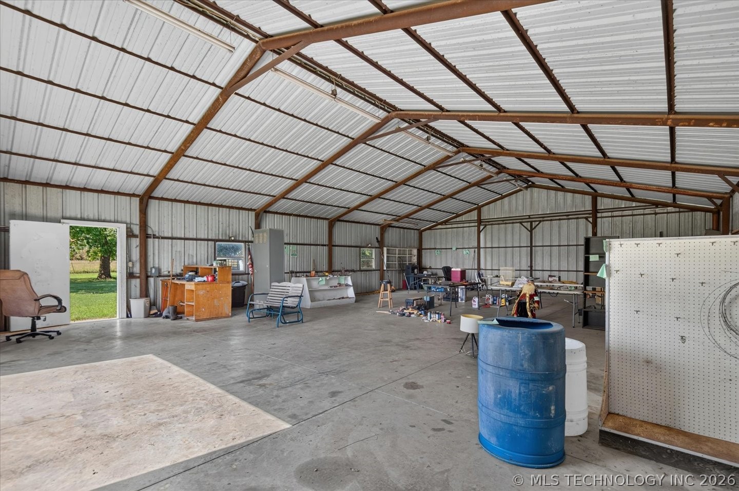 31651 N 4000 Road Ramona OK 74061