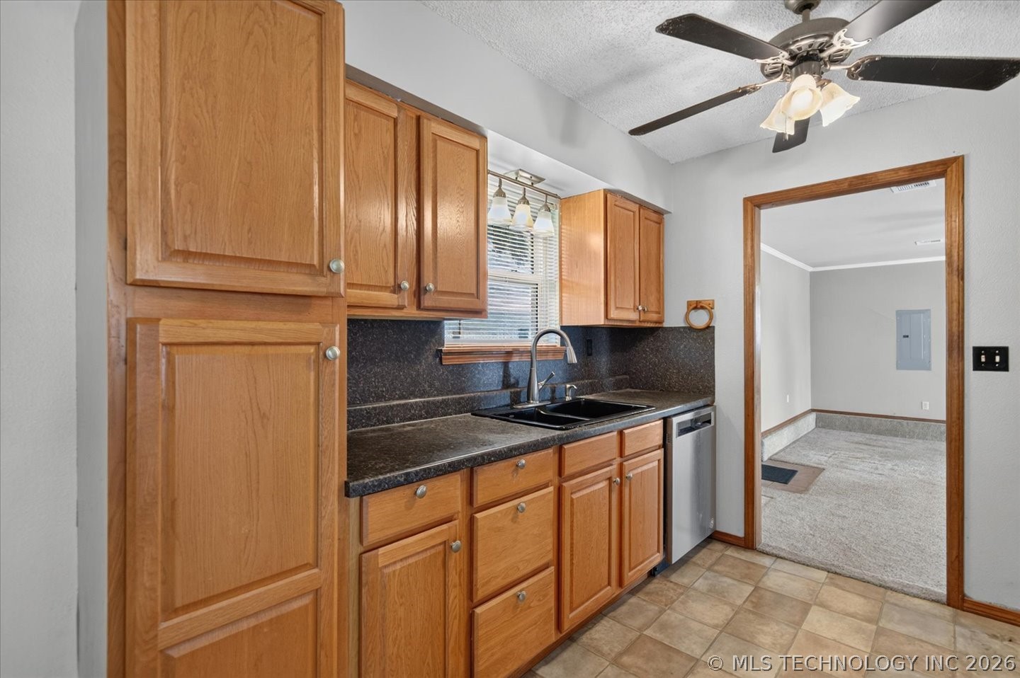 31651 N 4000 Road Ramona OK 74061