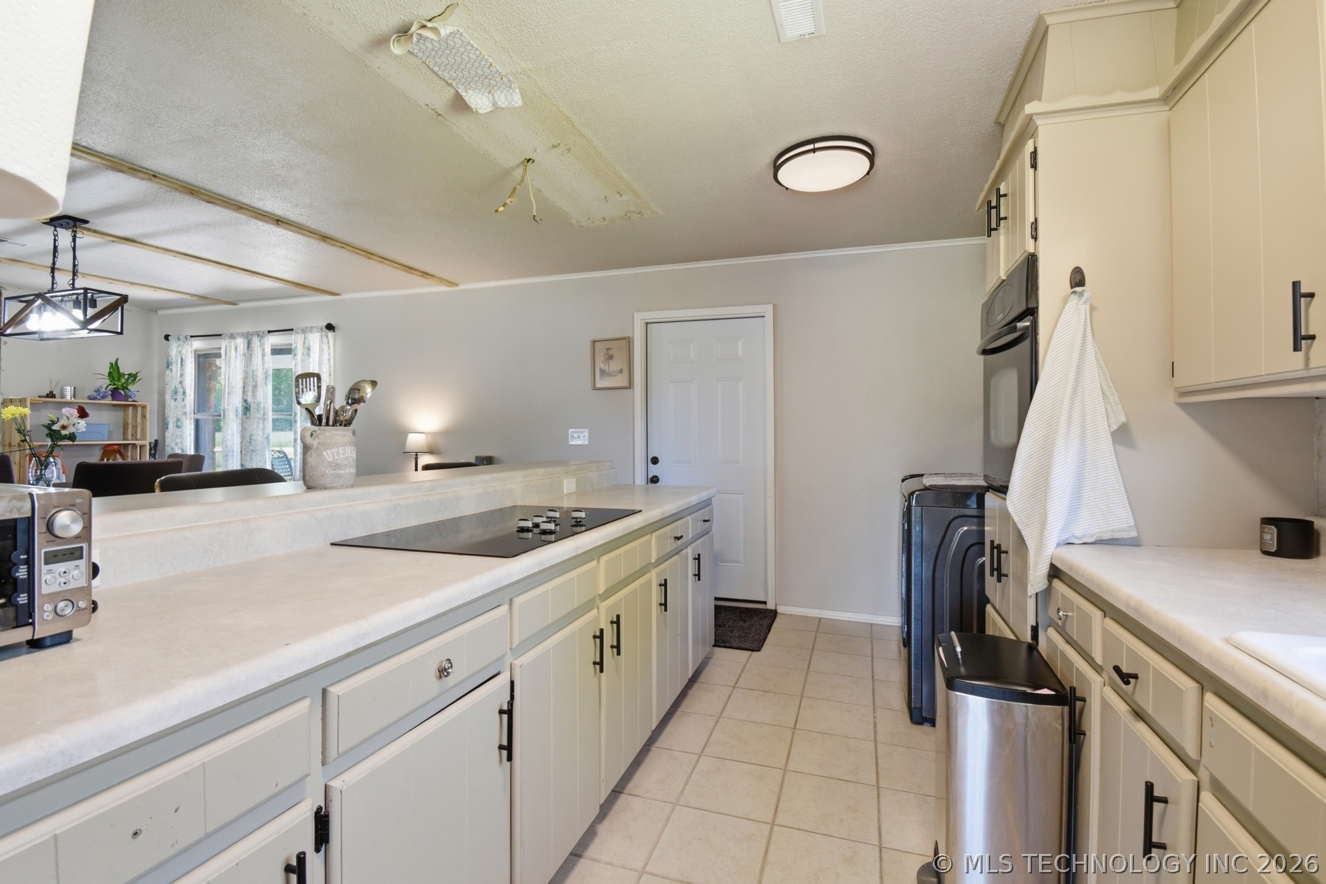 12101 S 4095 Road Oologah OK 74053
