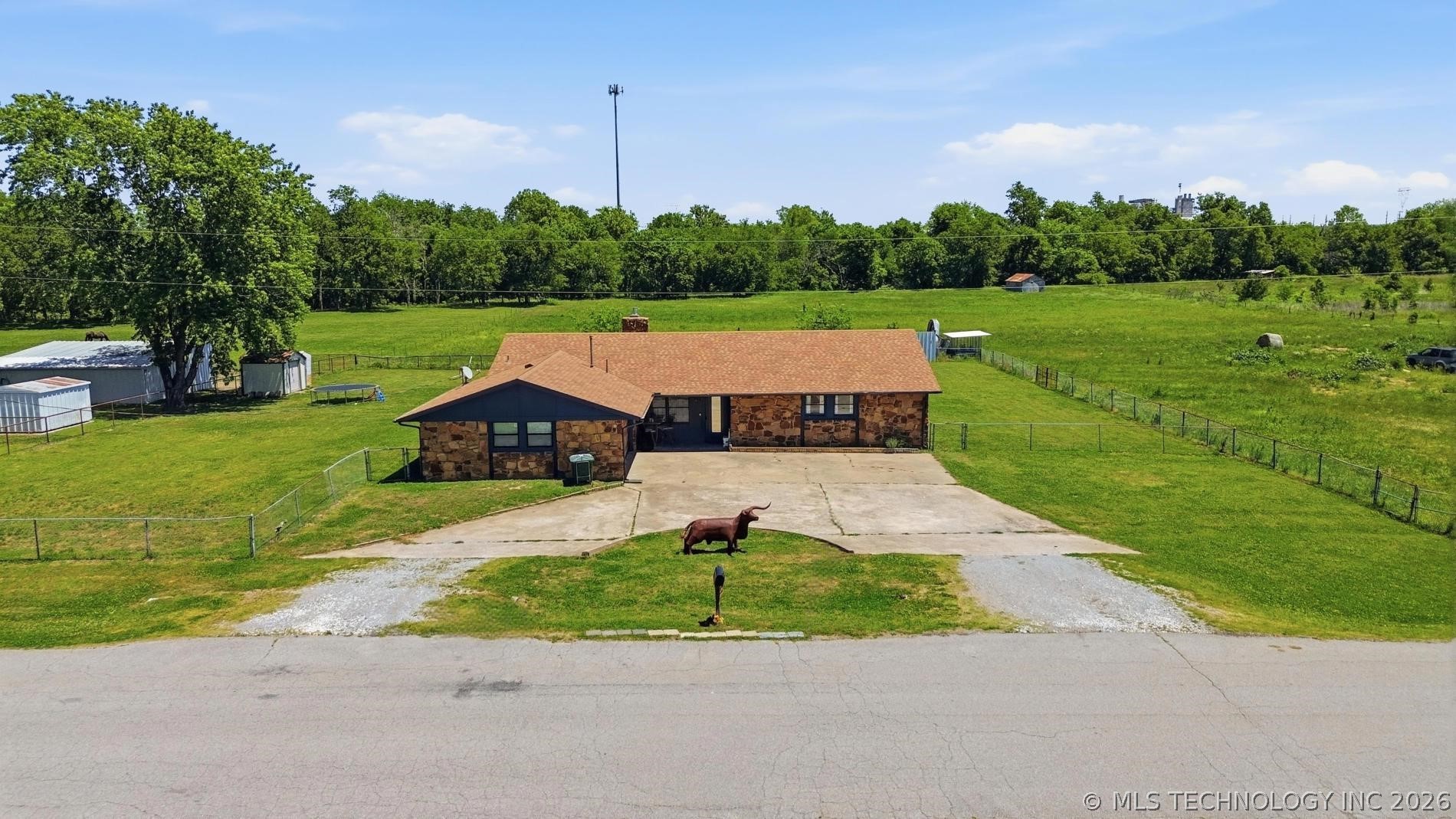 12101 S 4095 Road Oologah OK 74053