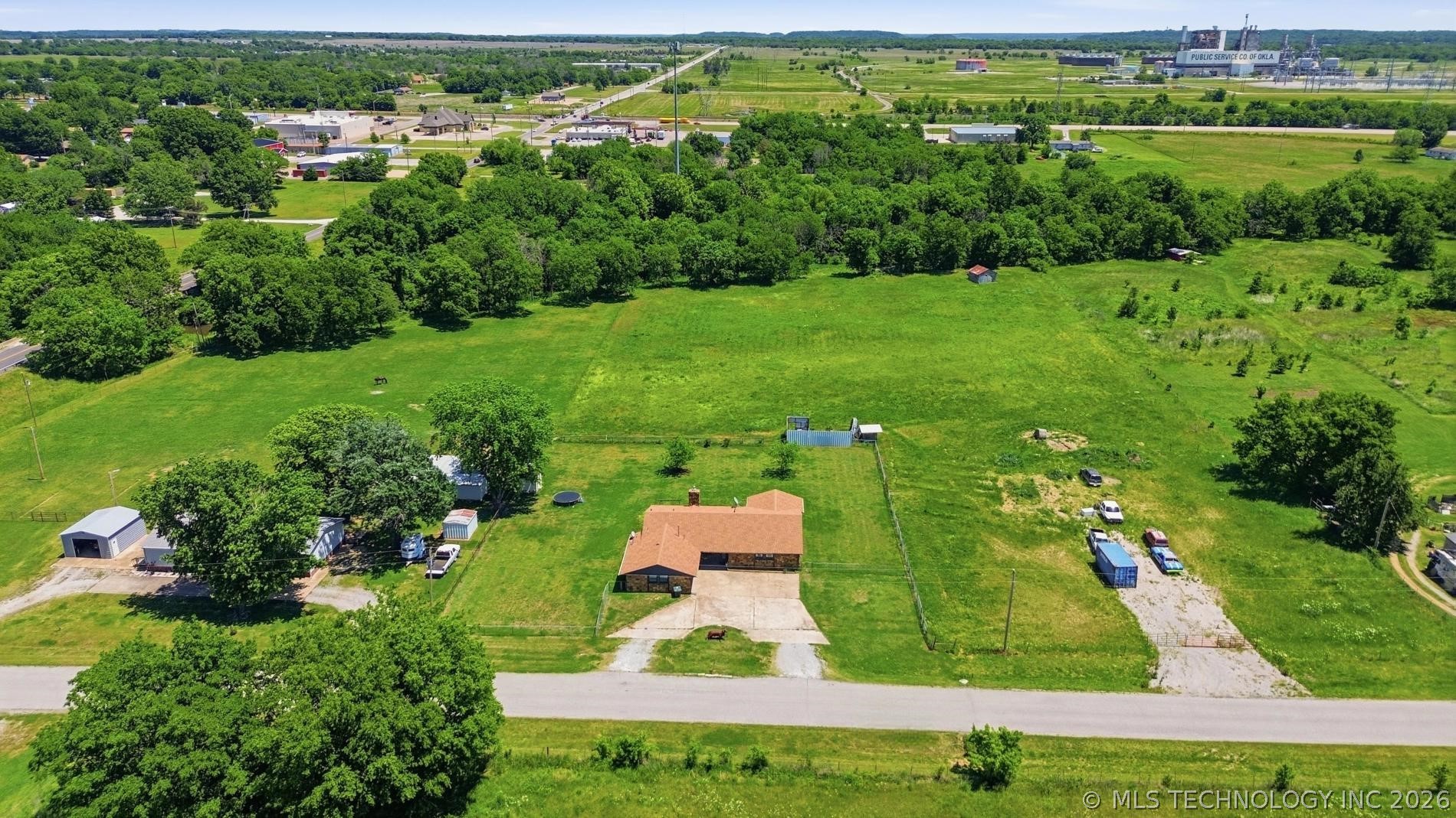 12101 S 4095 Road Oologah OK 74053