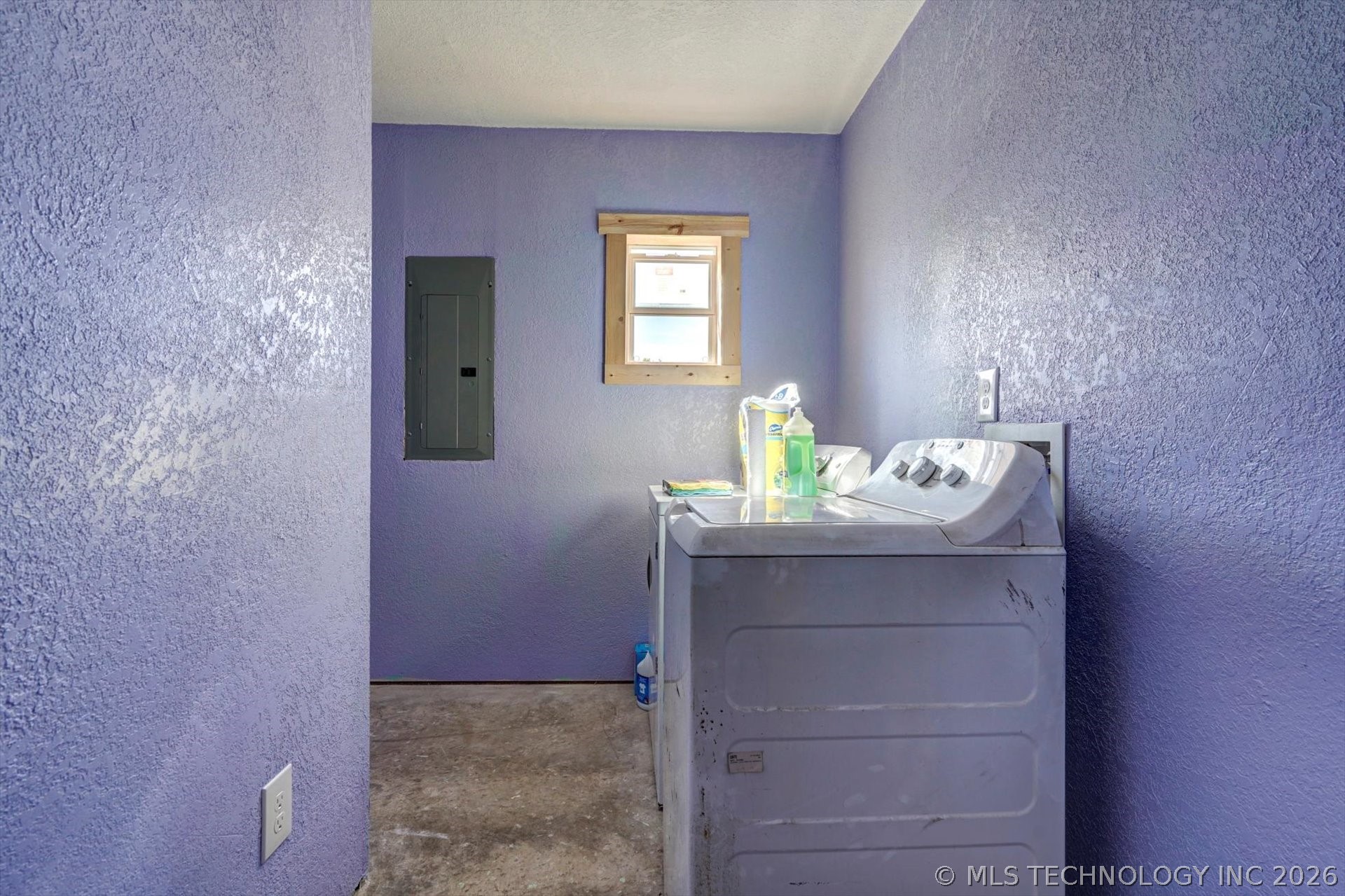 2200 N 166th Road Mounds OK 74047