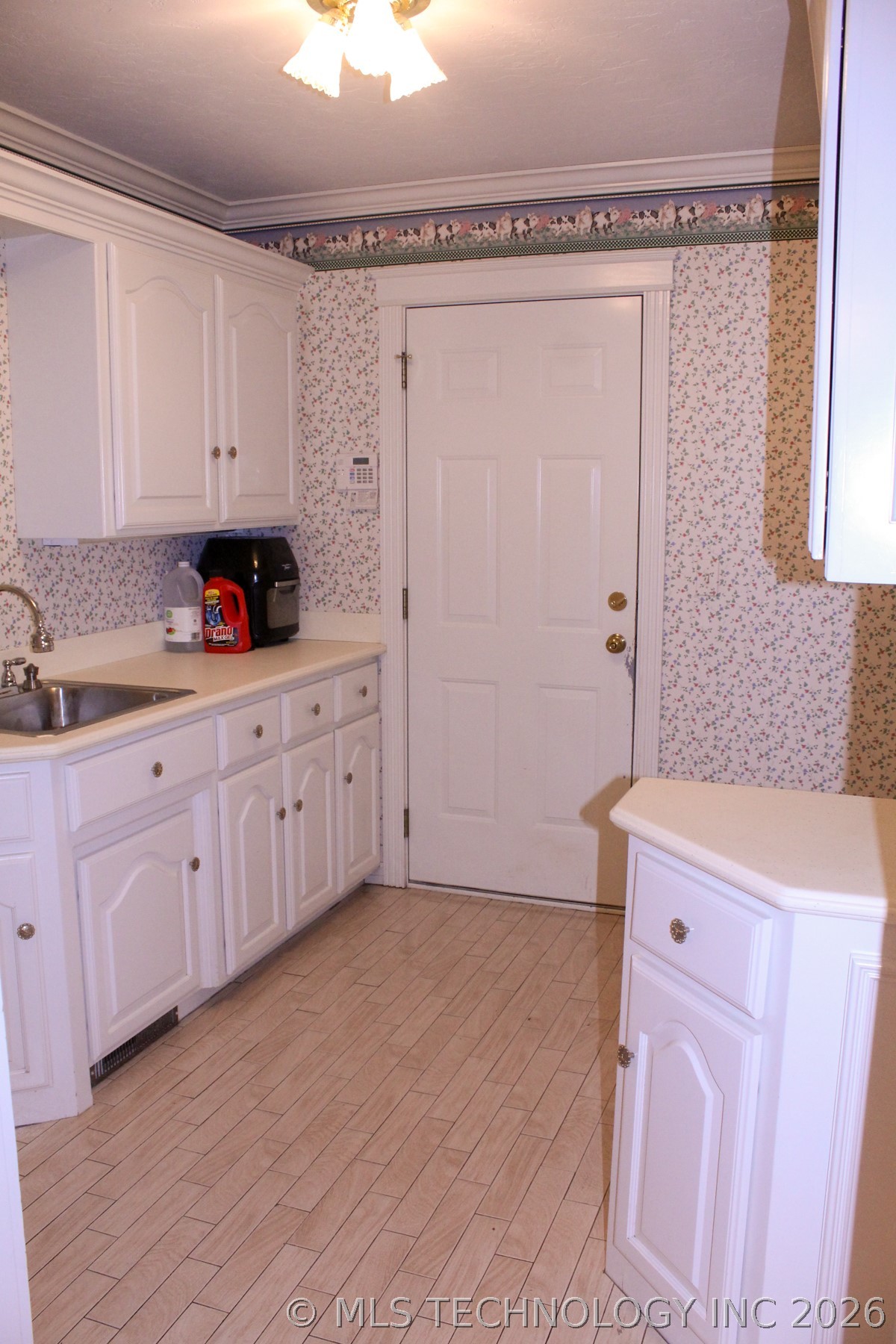 13248 N 3540 Road Maud OK 74854