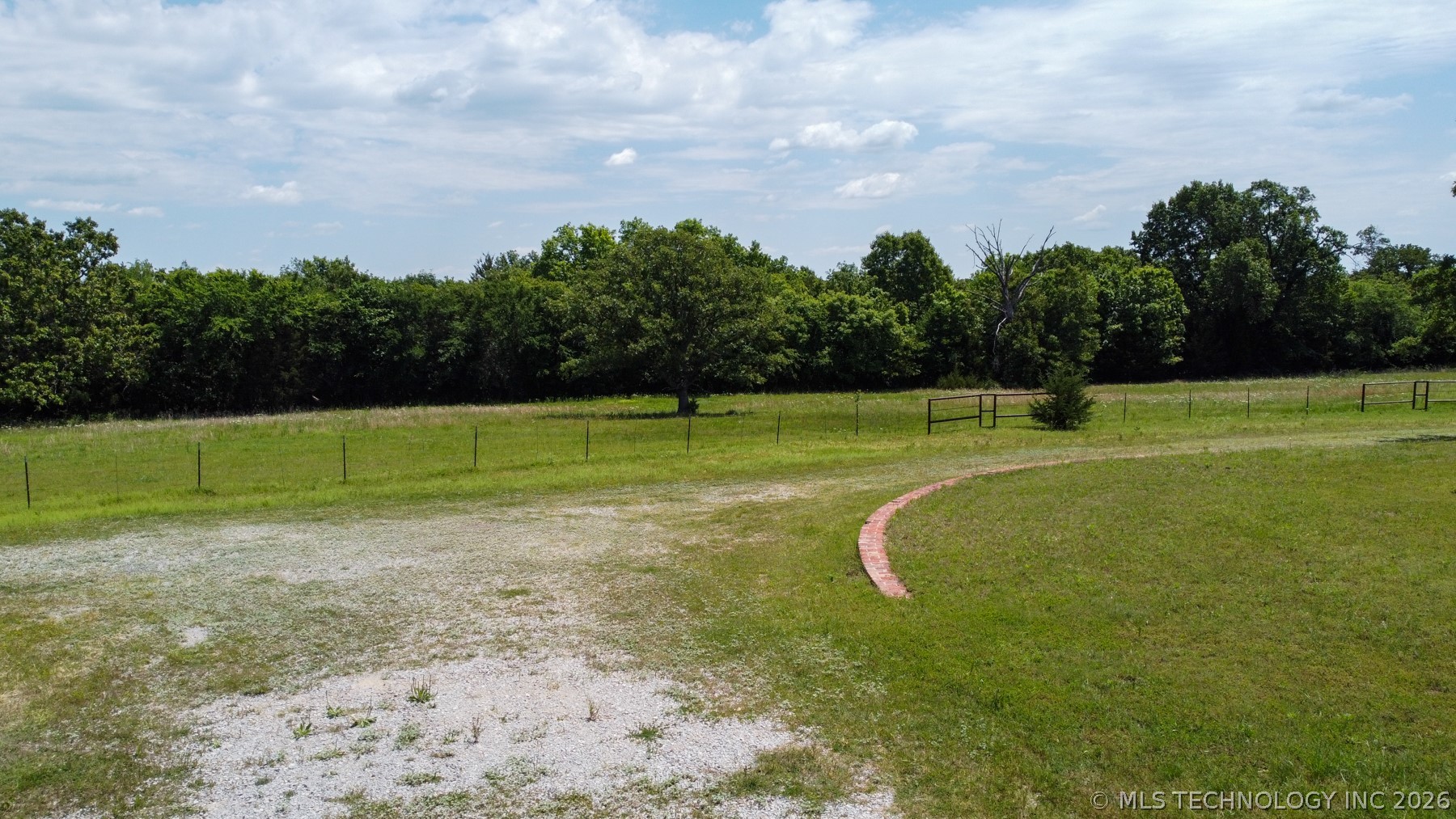 13248 N 3540 Road Maud OK 74854