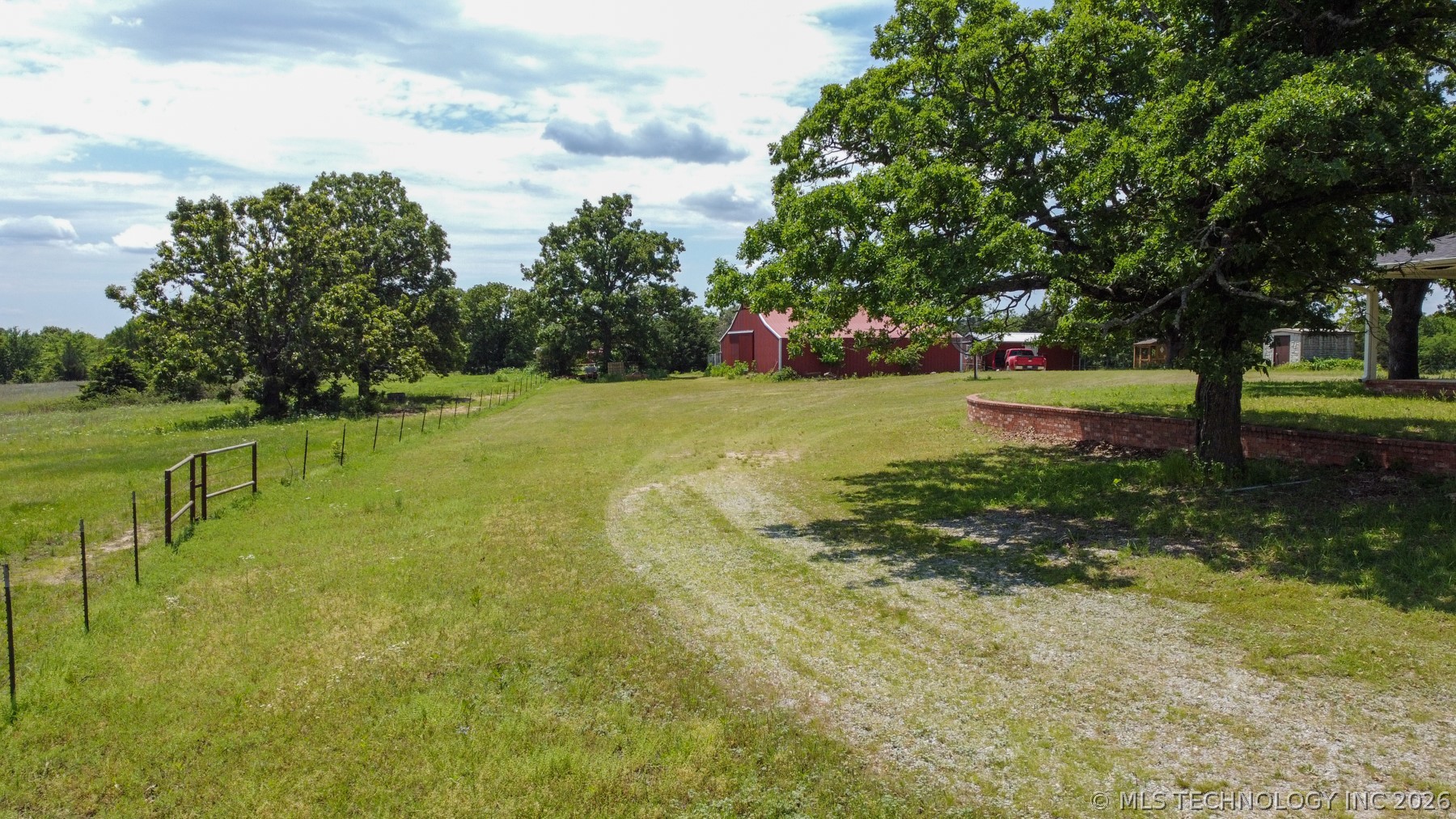 13248 N 3540 Road Maud OK 74854