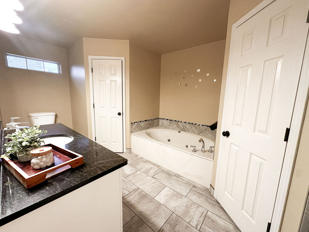 3817 S Narcissus Avenue Broken Arrow OK 74011