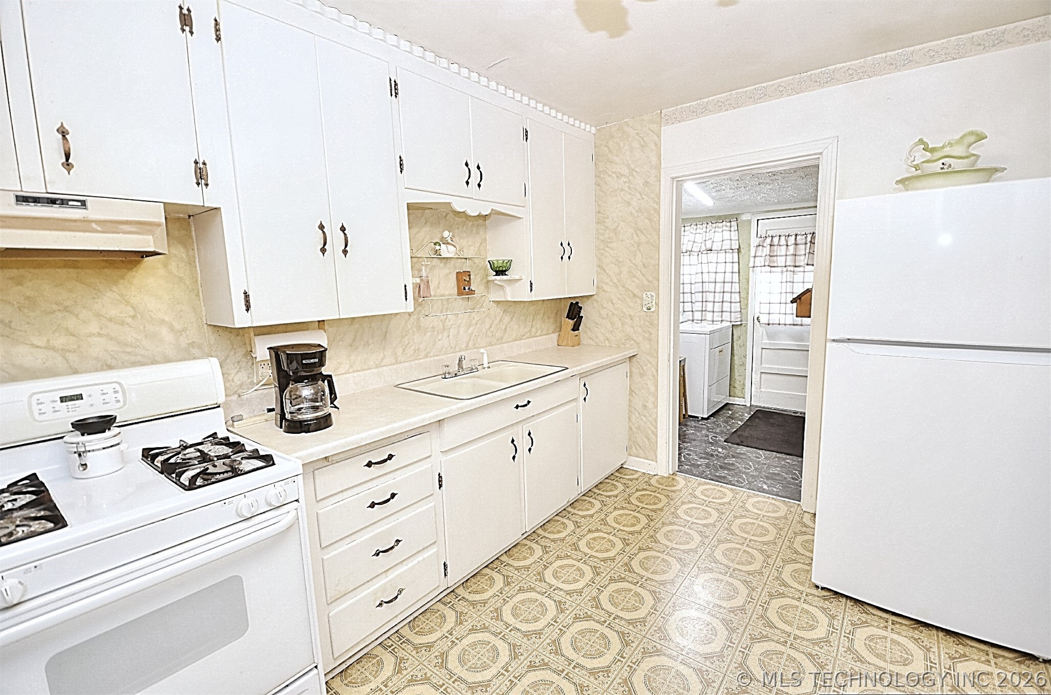1328 N Vandalia Avenue Tulsa OK 74115