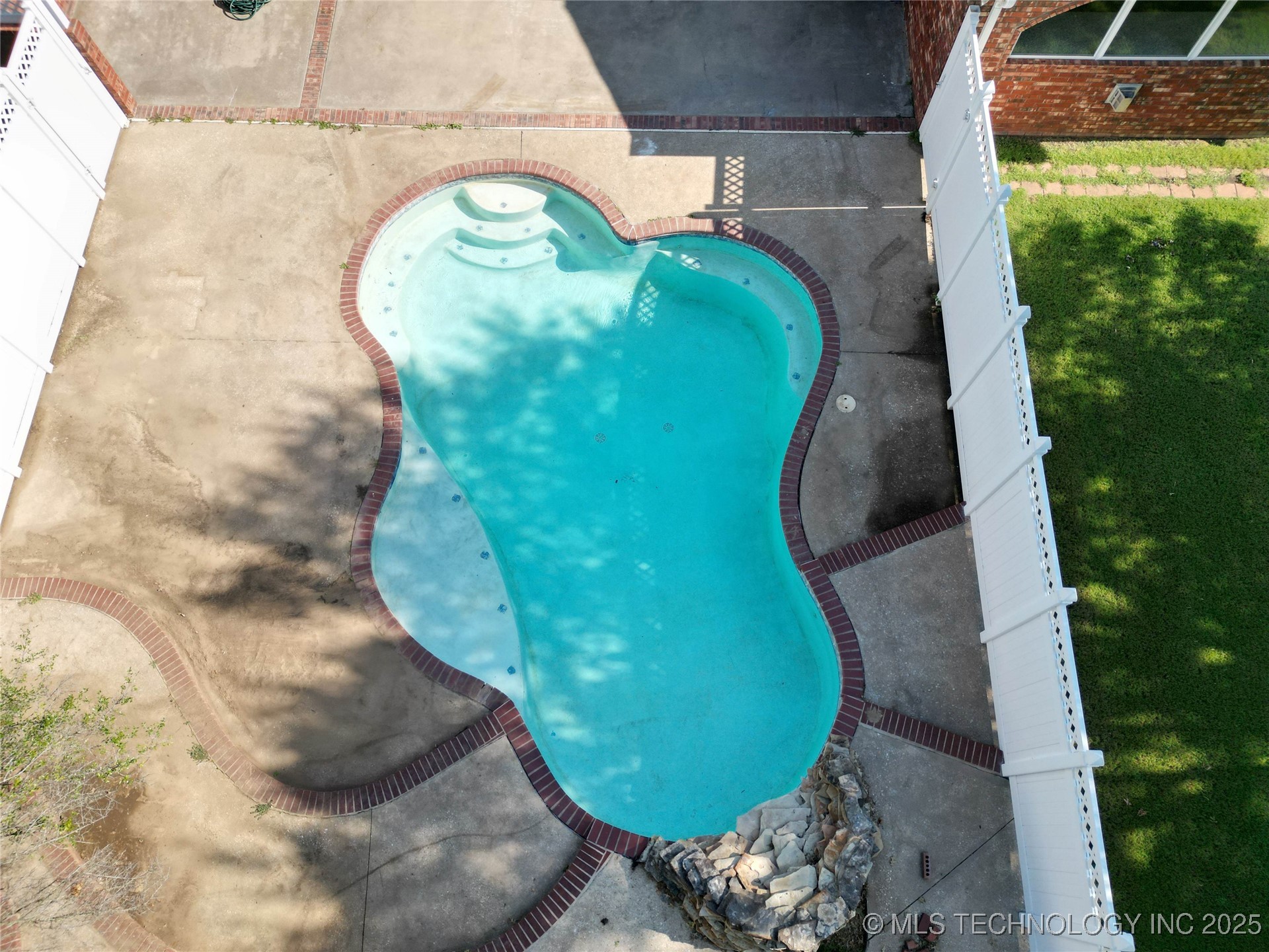 2410 Augusta Road Ardmore OK 73401