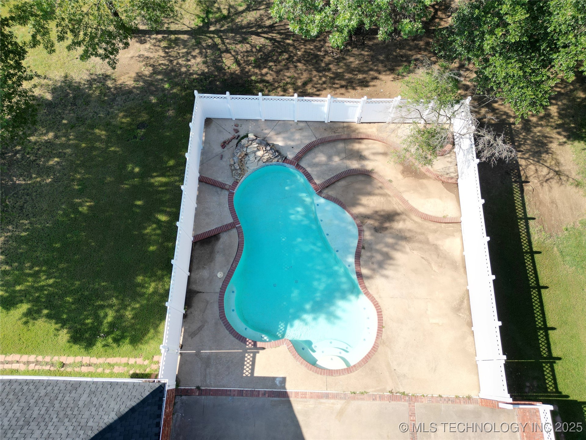 2410 Augusta Road Ardmore OK 73401