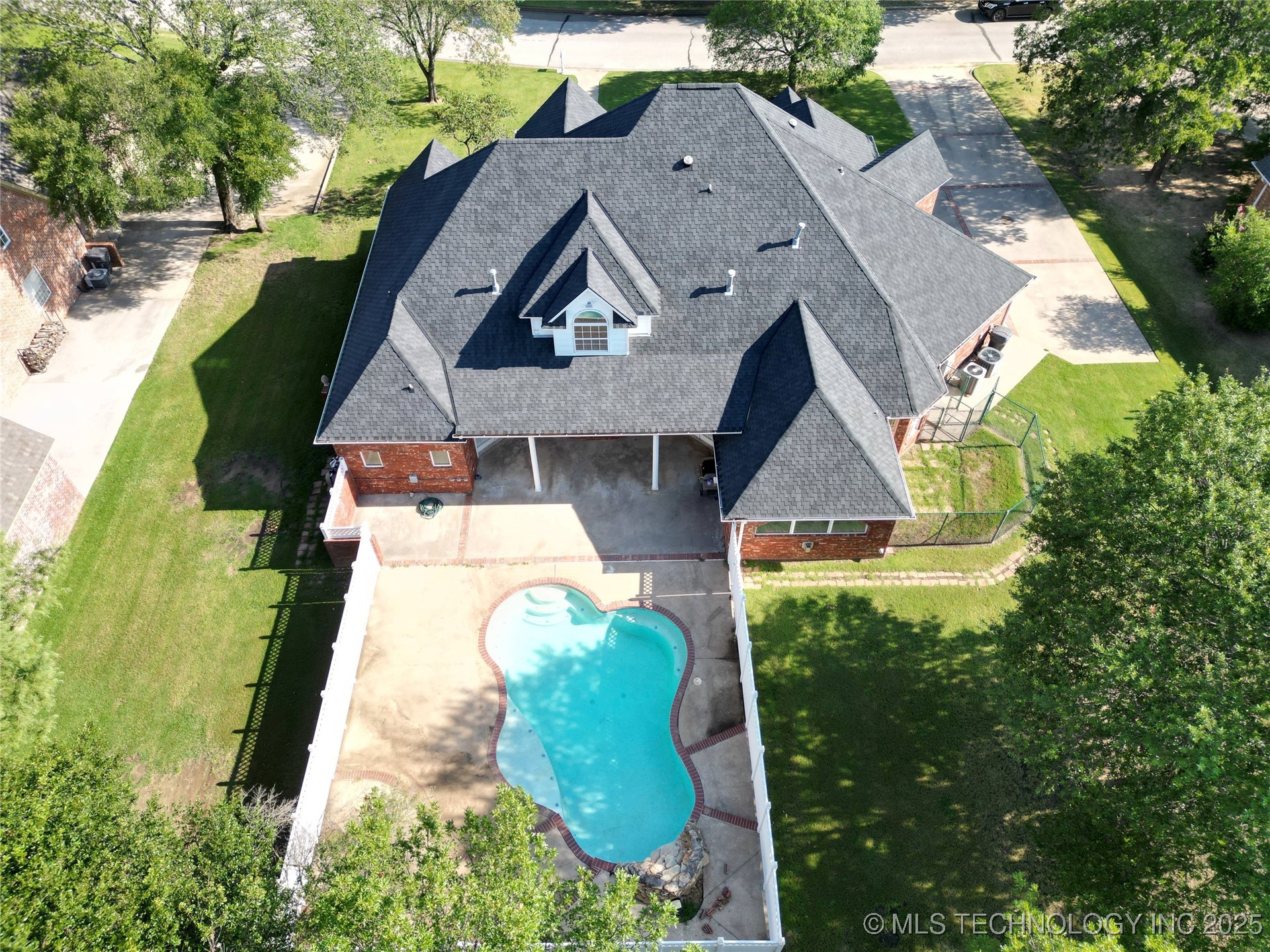 2410 Augusta Road Ardmore OK 73401