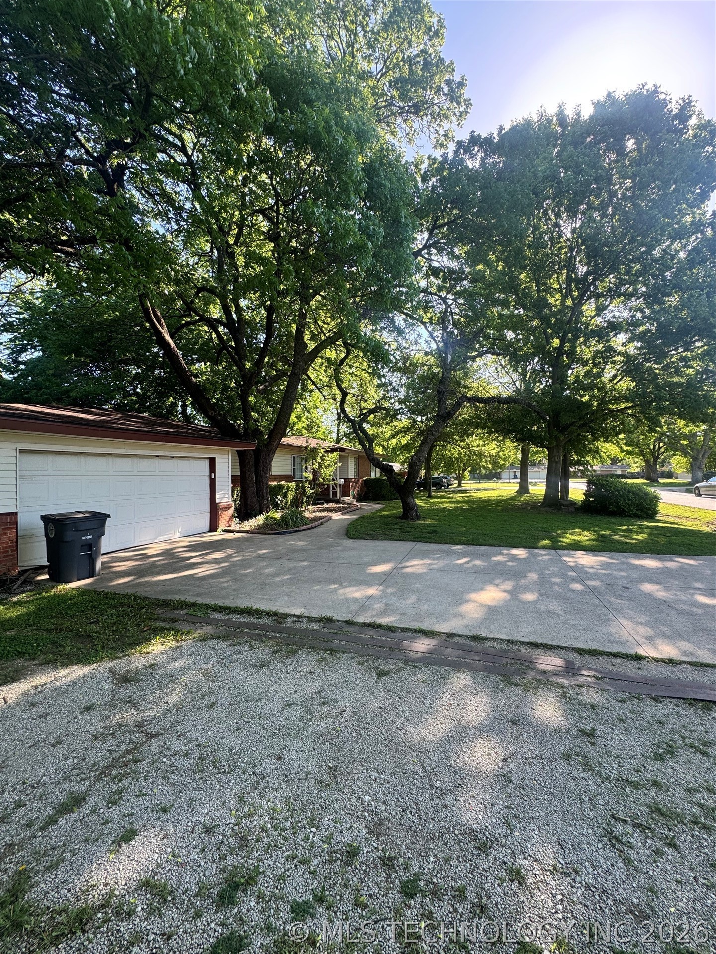 8279 E 37th Street Tulsa OK 74145