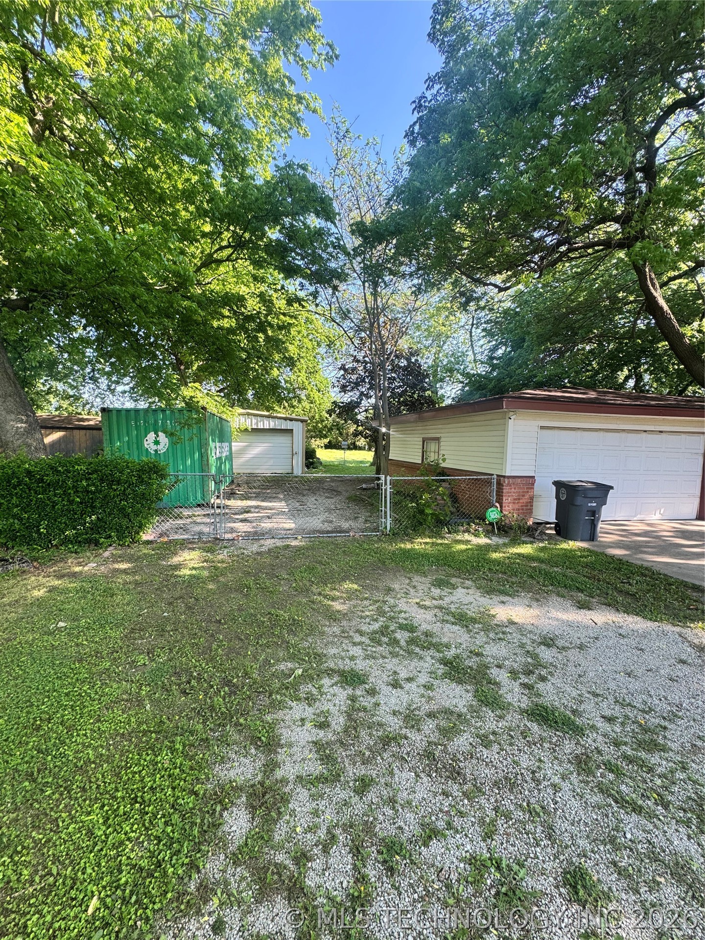 8279 E 37th Street Tulsa OK 74145
