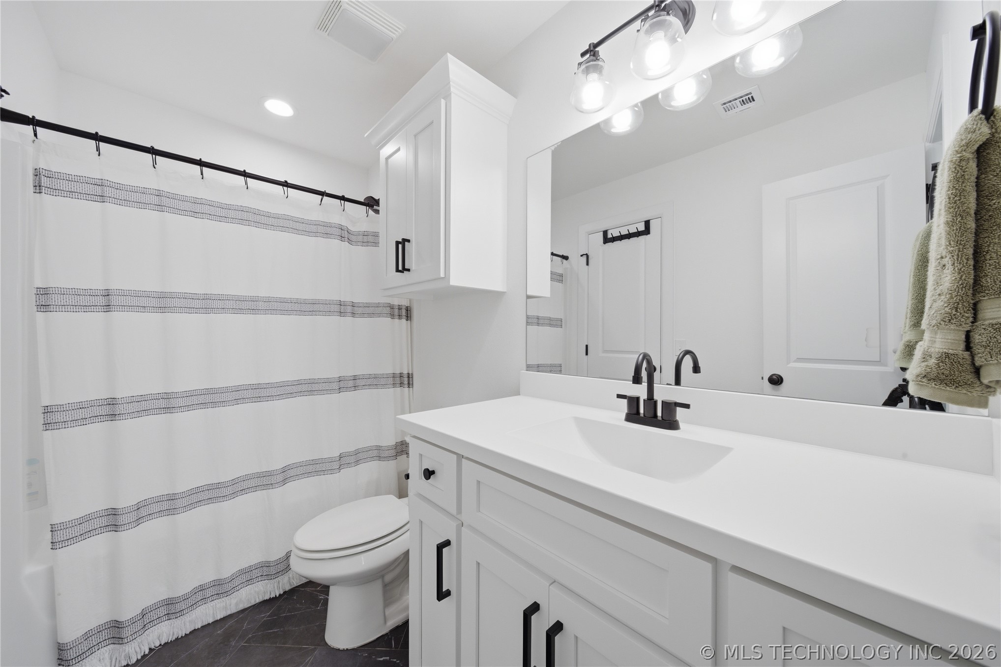 18951 E Orchard Circle Catoosa OK 74015