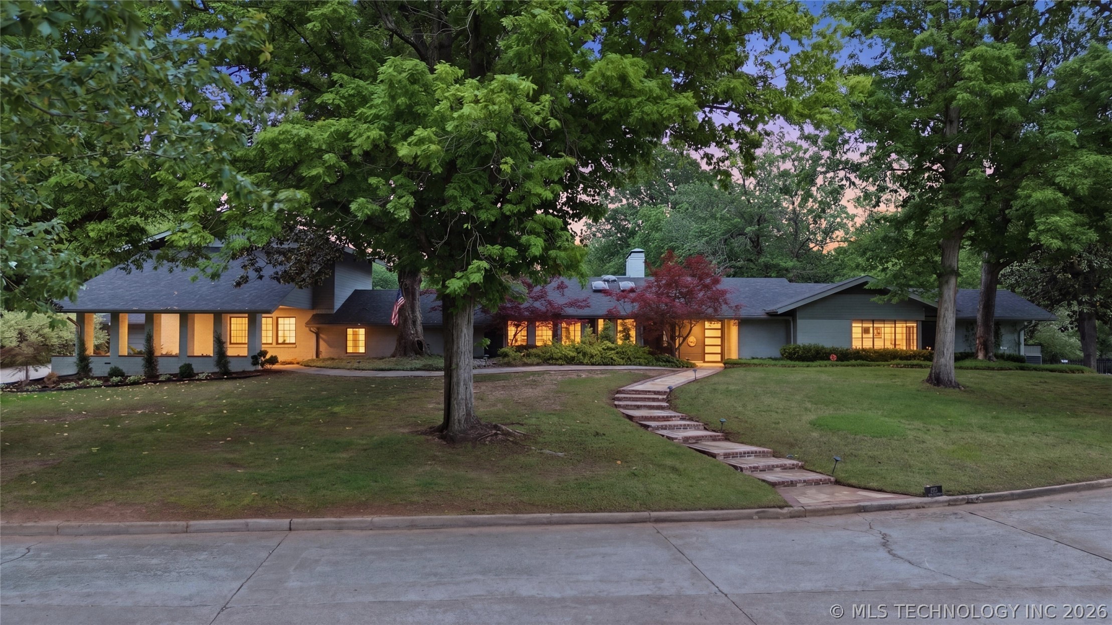 4123 S Victor Court Tulsa OK 74105