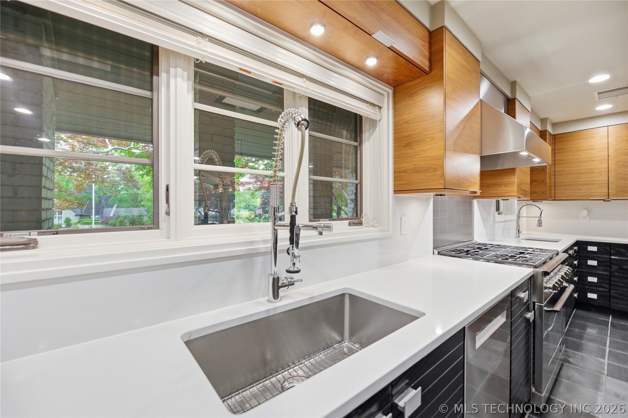 4123 S Victor Court Tulsa OK 74105