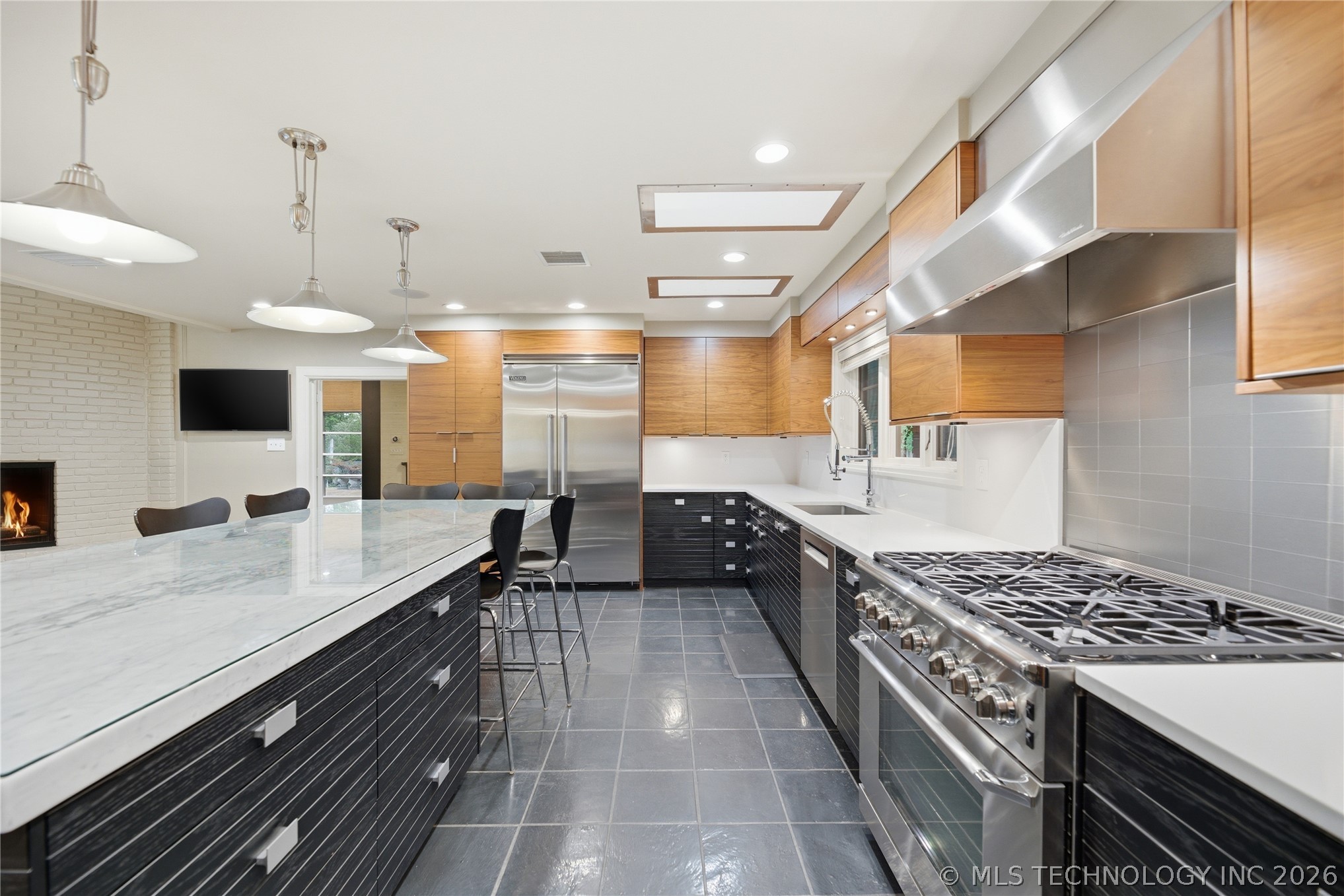 4123 S Victor Court Tulsa OK 74105