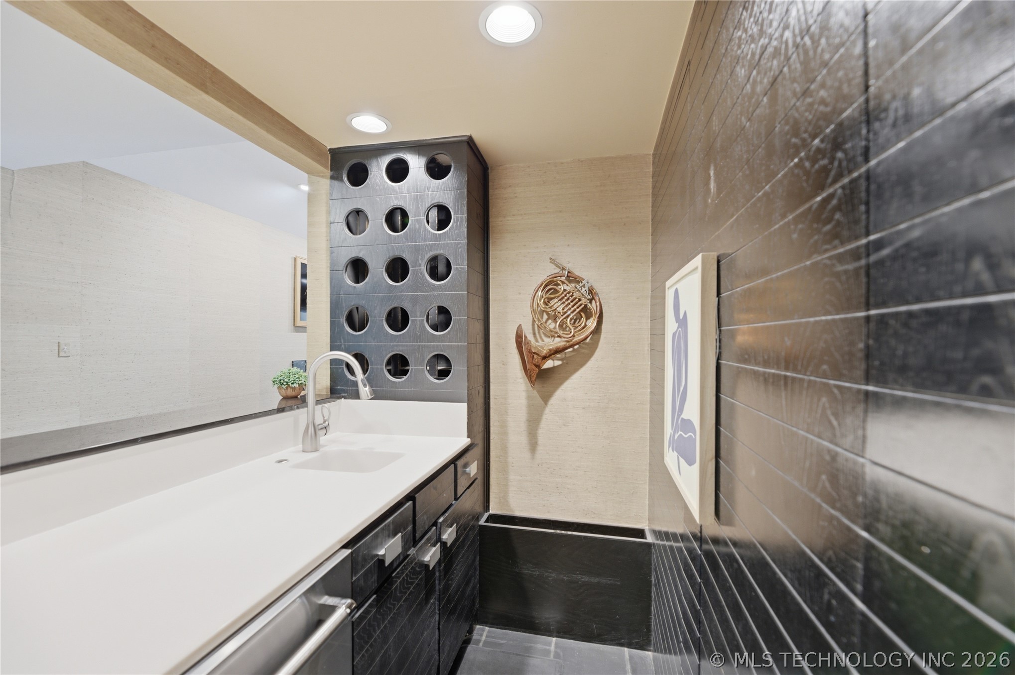 4123 S Victor Court Tulsa OK 74105