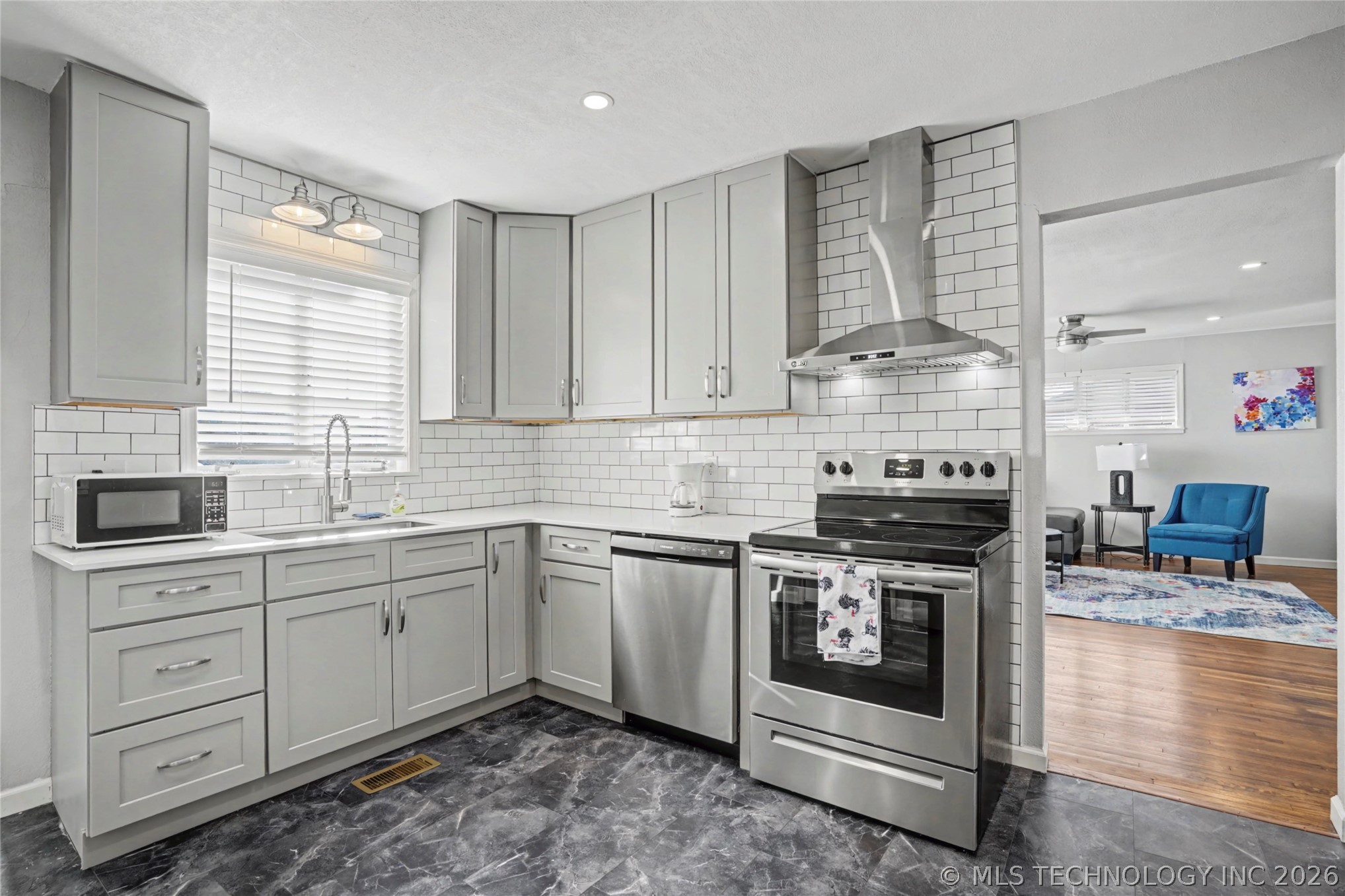2441 S Norwood Avenue Tulsa OK 74114