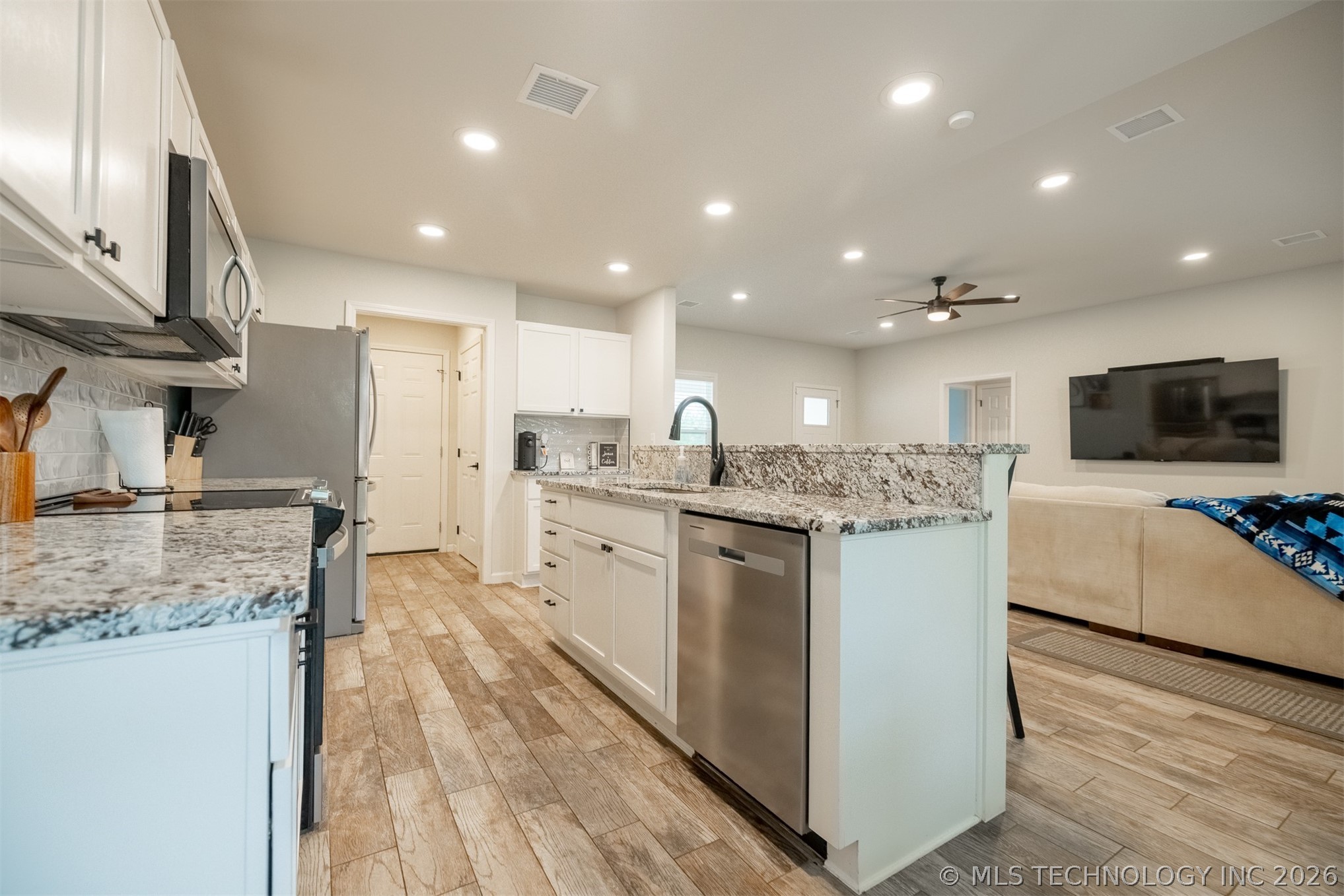 413 E Jean Pierre Street Chouteau OK 74337