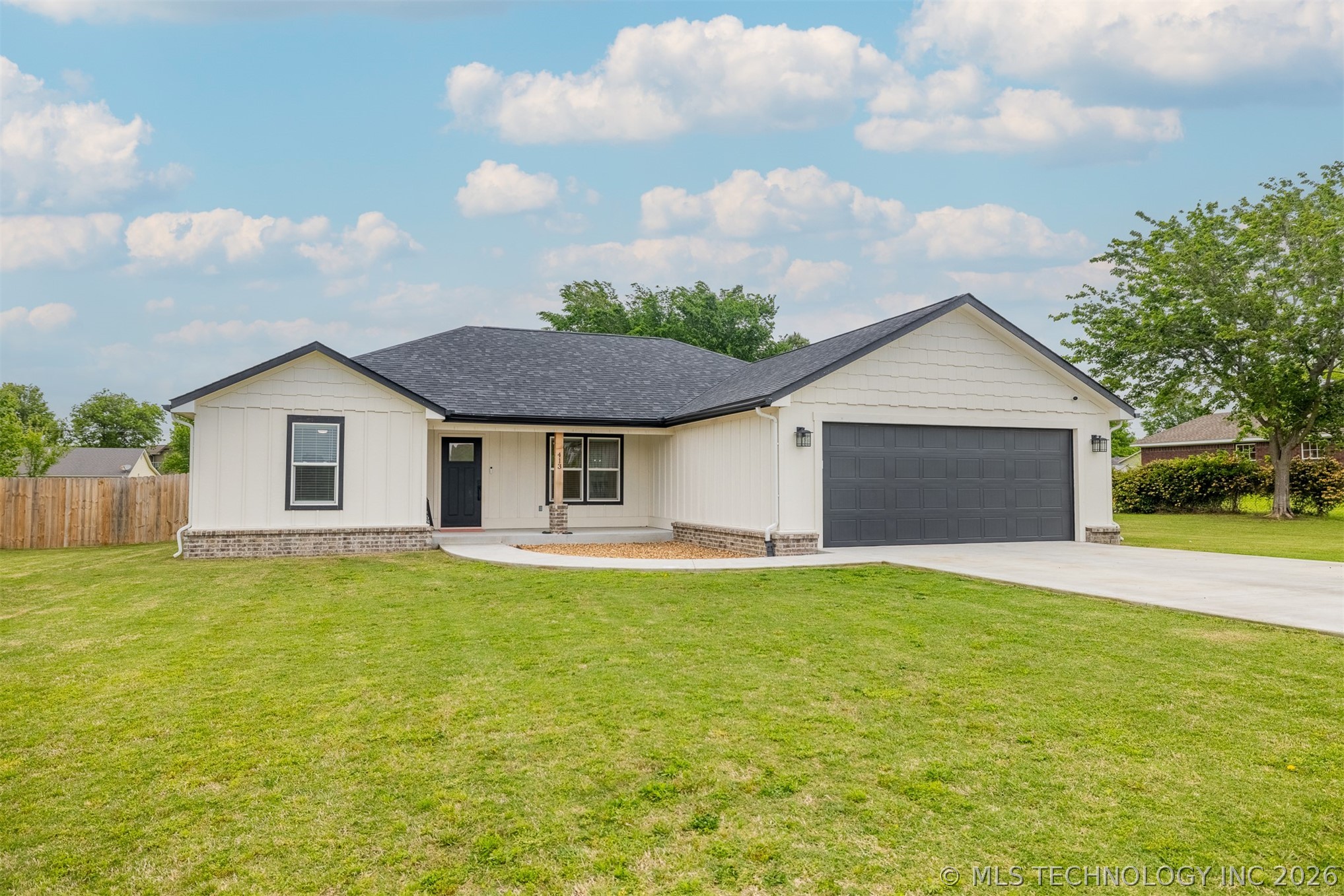 413 E Jean Pierre Street Chouteau OK 74337