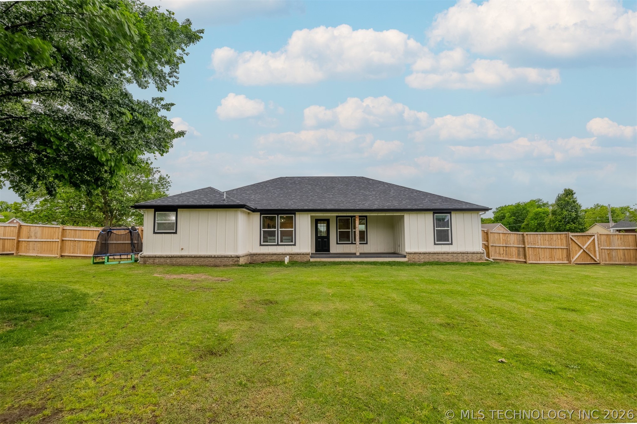 413 E Jean Pierre Street Chouteau OK 74337