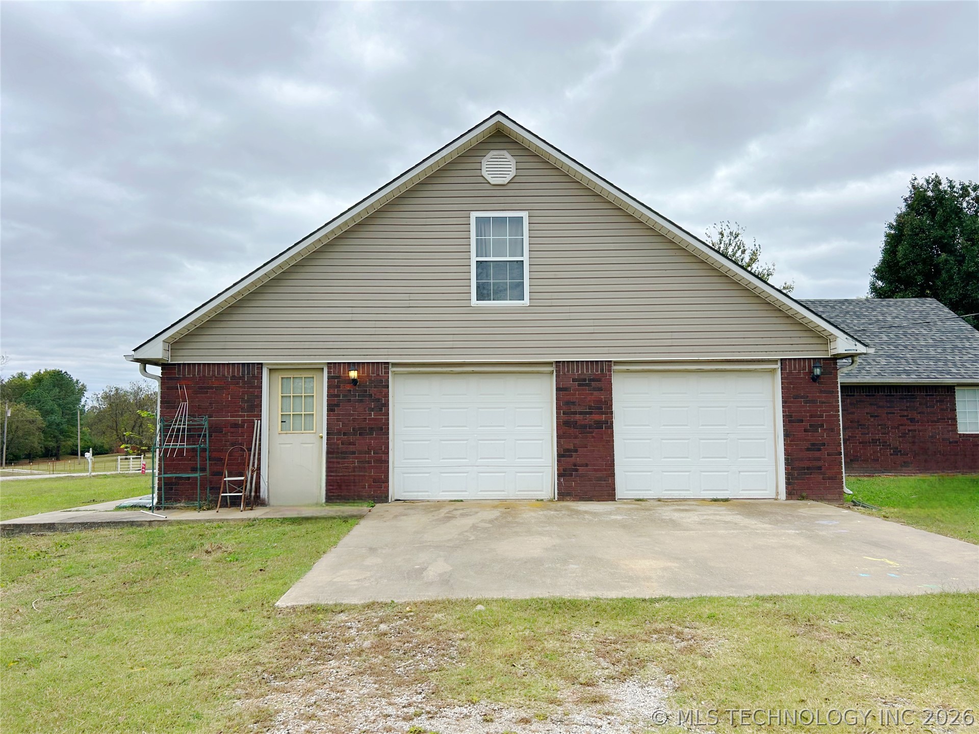 15085 Box Elder Road Okmulgee OK 74447