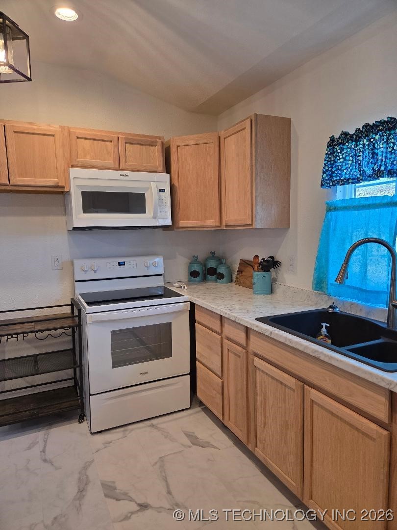 802 W Adams Avenue Mcalester OK 74501