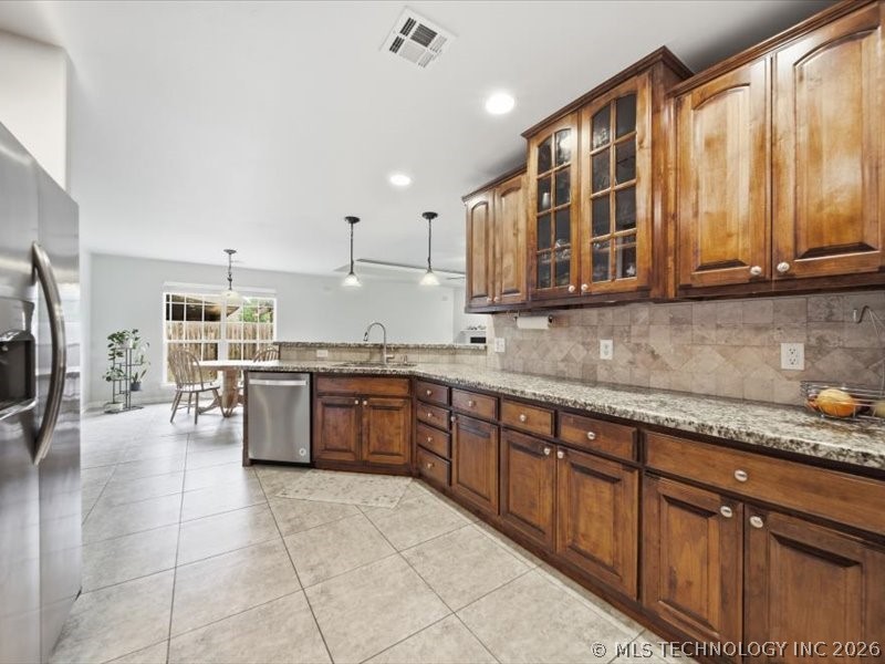 11809 S Vine Street Jenks OK 74037