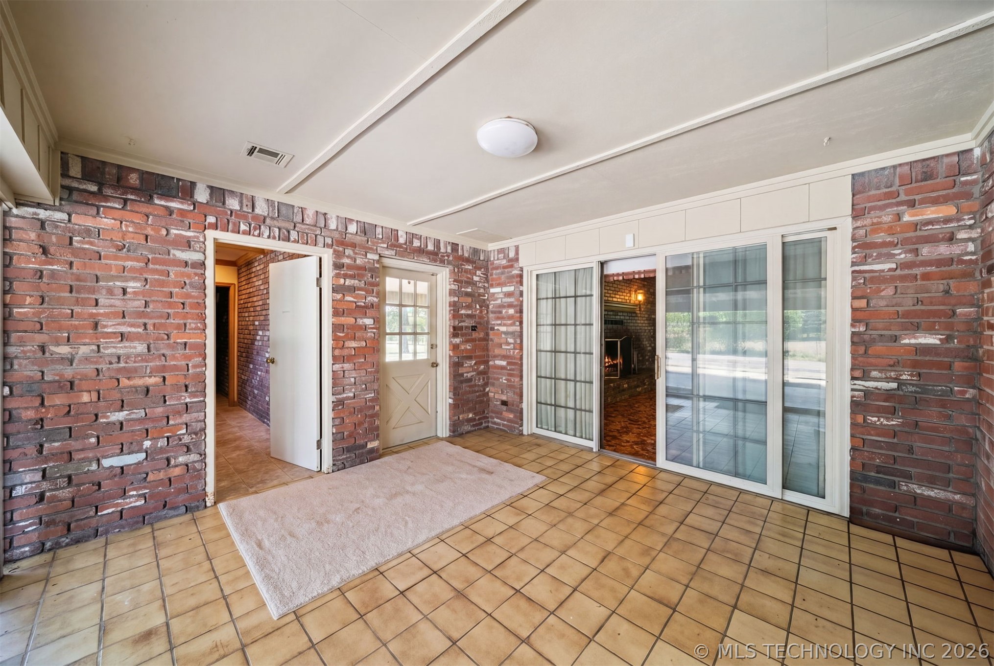 18104 S 4200 Road Claremore OK 74017