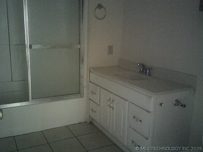 610 W Canadian Avenue Vinita OK 74301