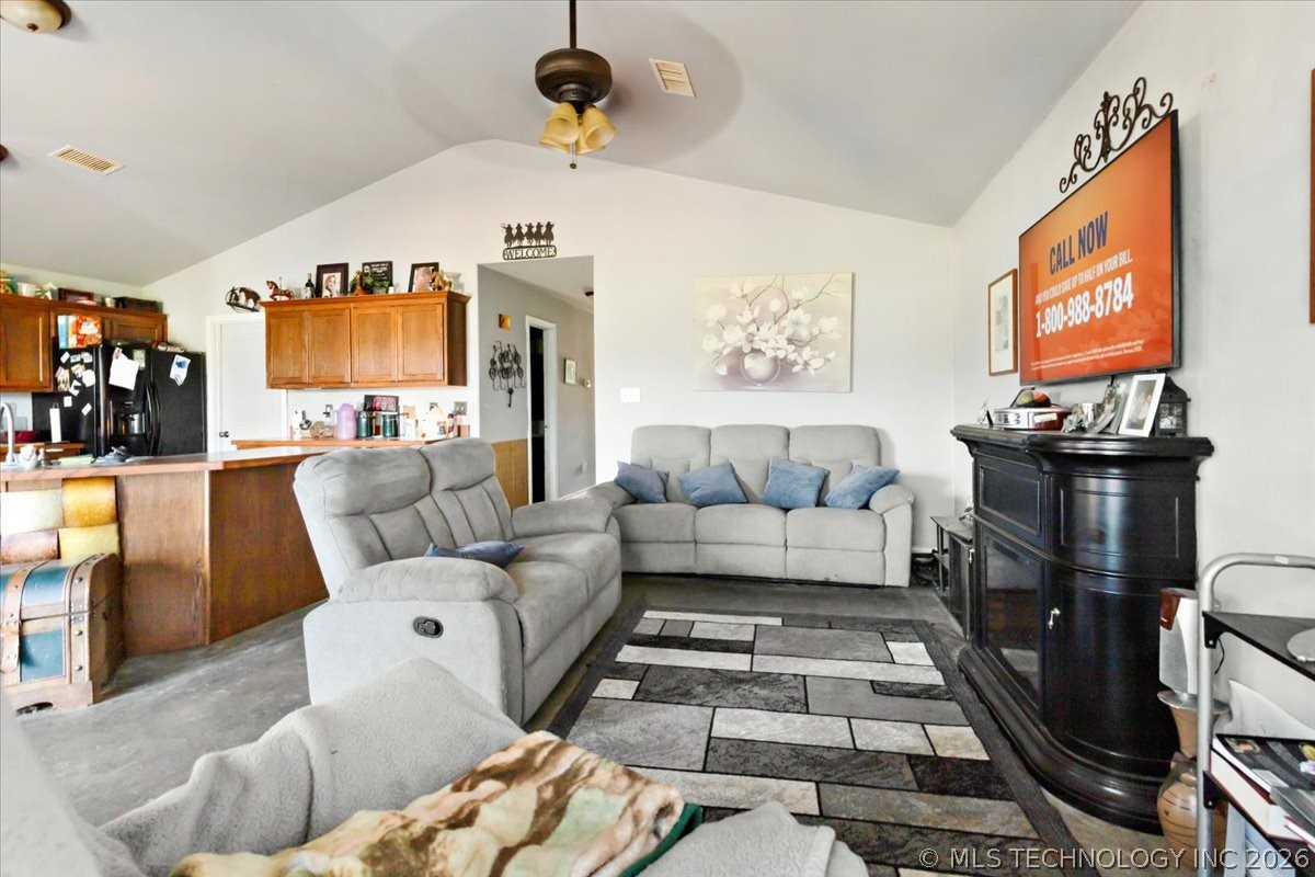 2576 Winnett Road Colbert OK 74733