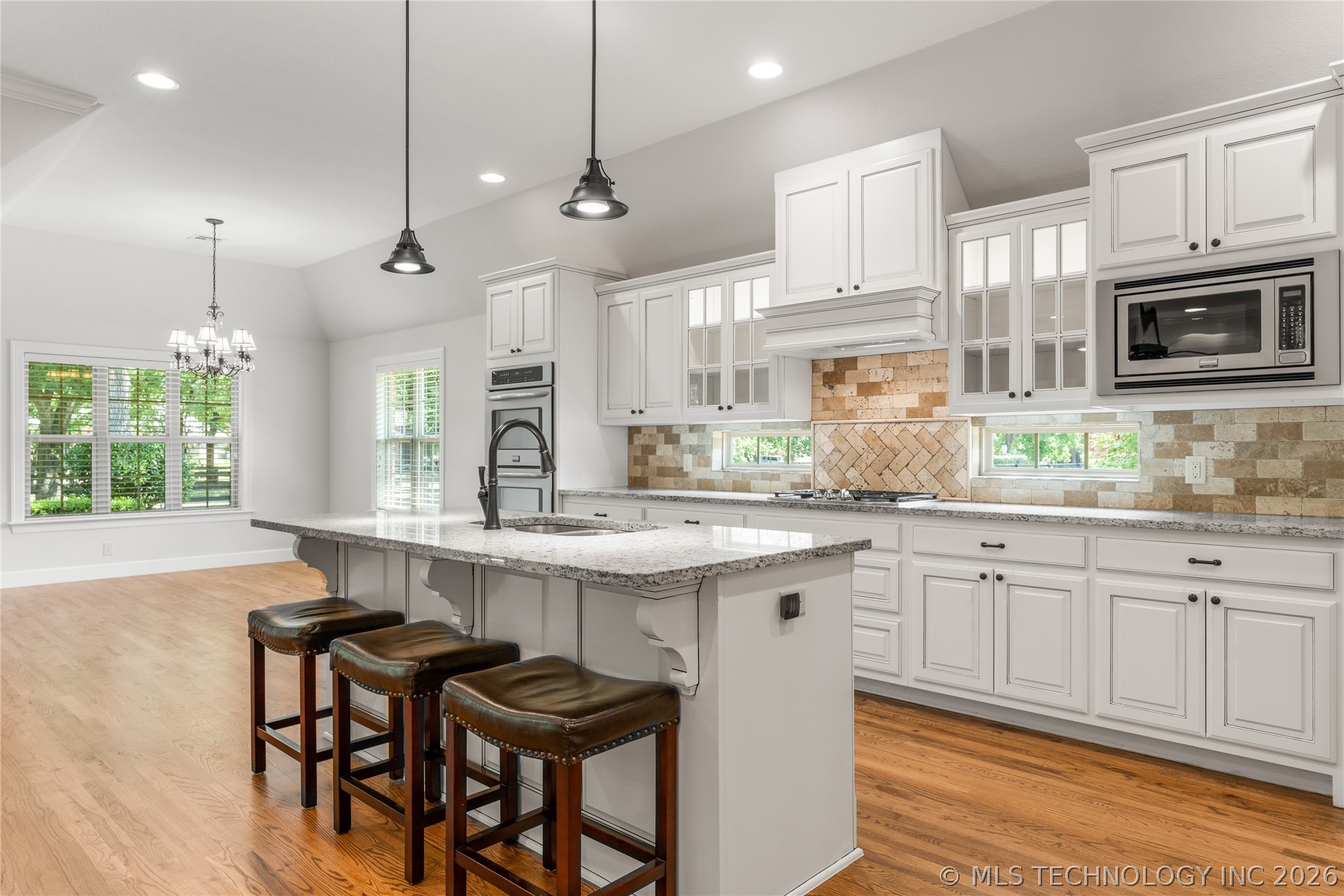 423 N Forest Ridge Boulevard Broken Arrow OK 74014