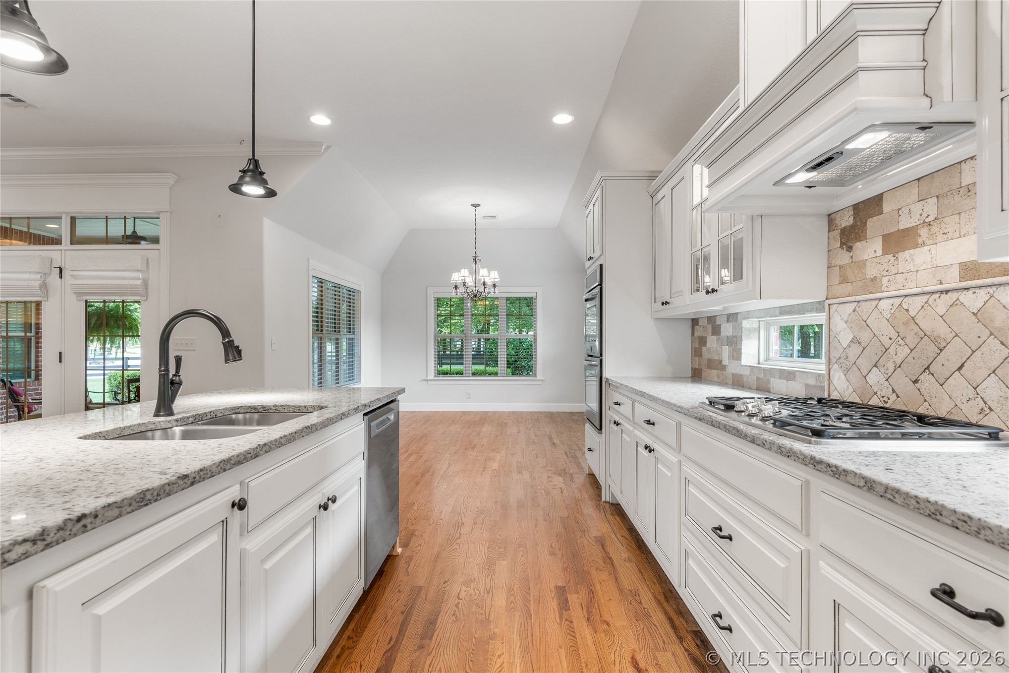 423 N Forest Ridge Boulevard Broken Arrow OK 74014