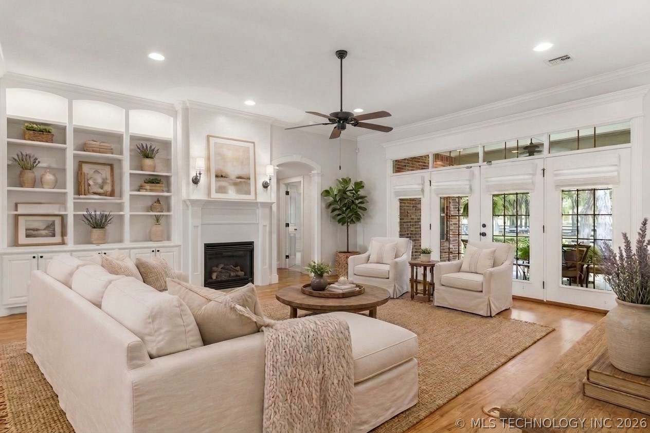 423 N Forest Ridge Boulevard Broken Arrow OK 74014