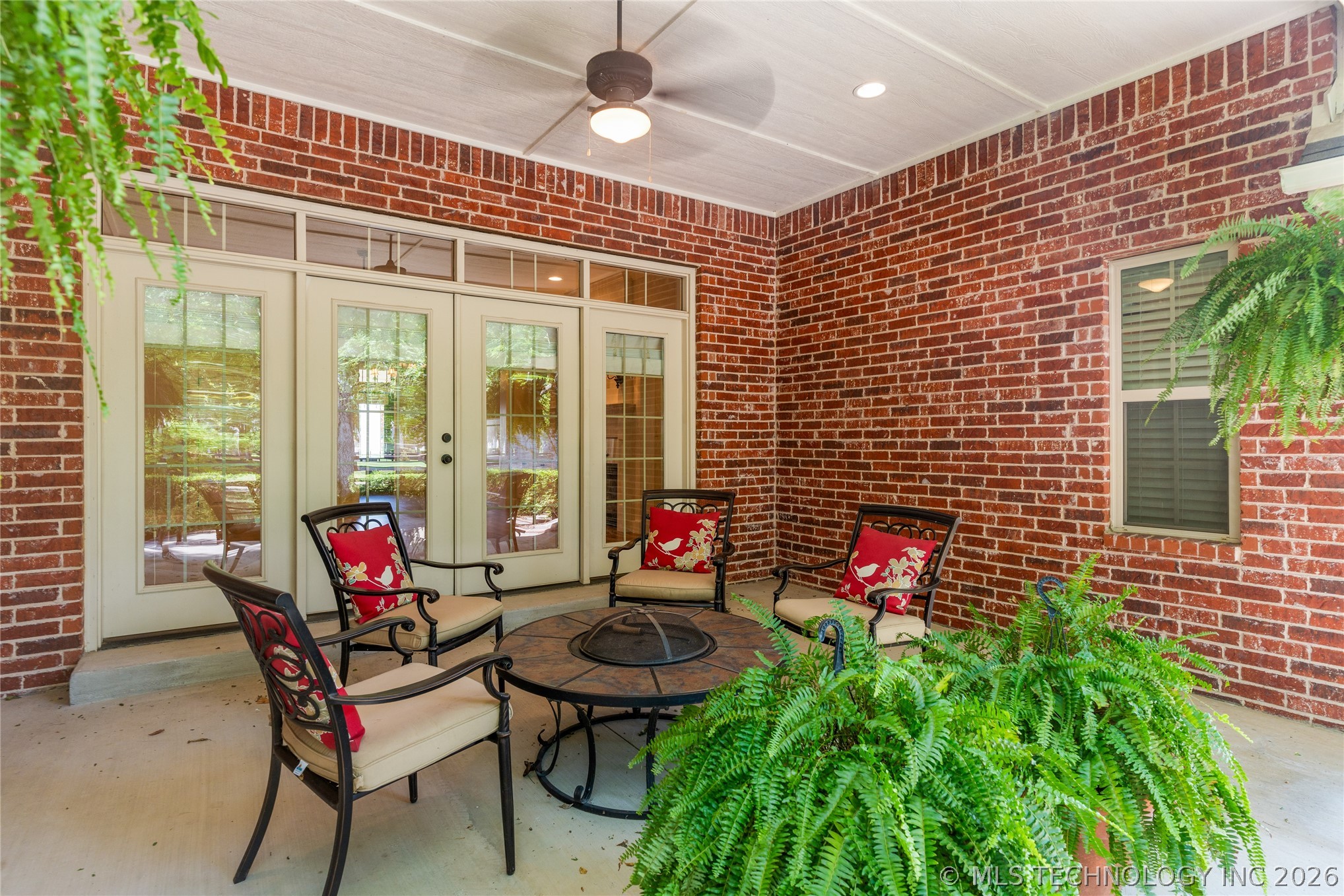 423 N Forest Ridge Boulevard Broken Arrow OK 74014