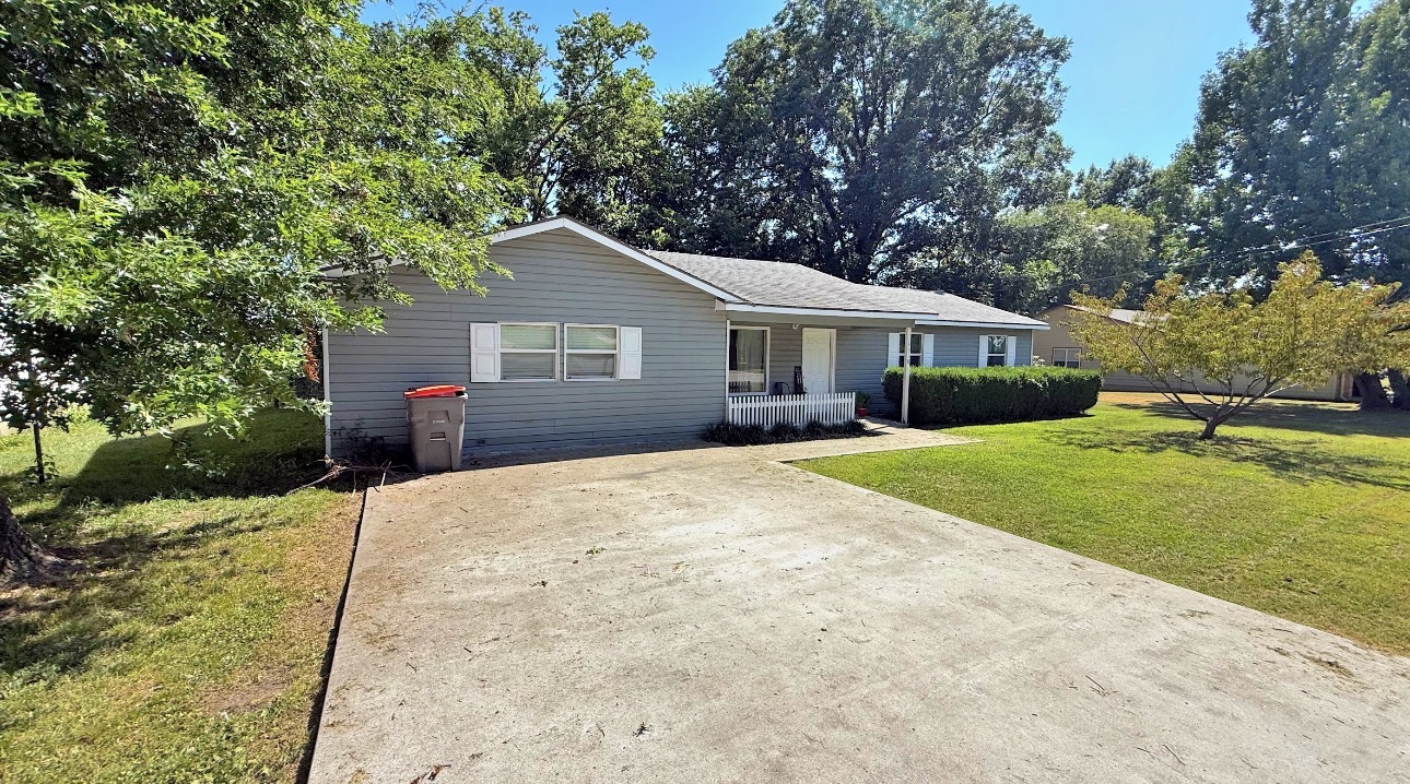 1518 80th Street NW Grove OK 74344