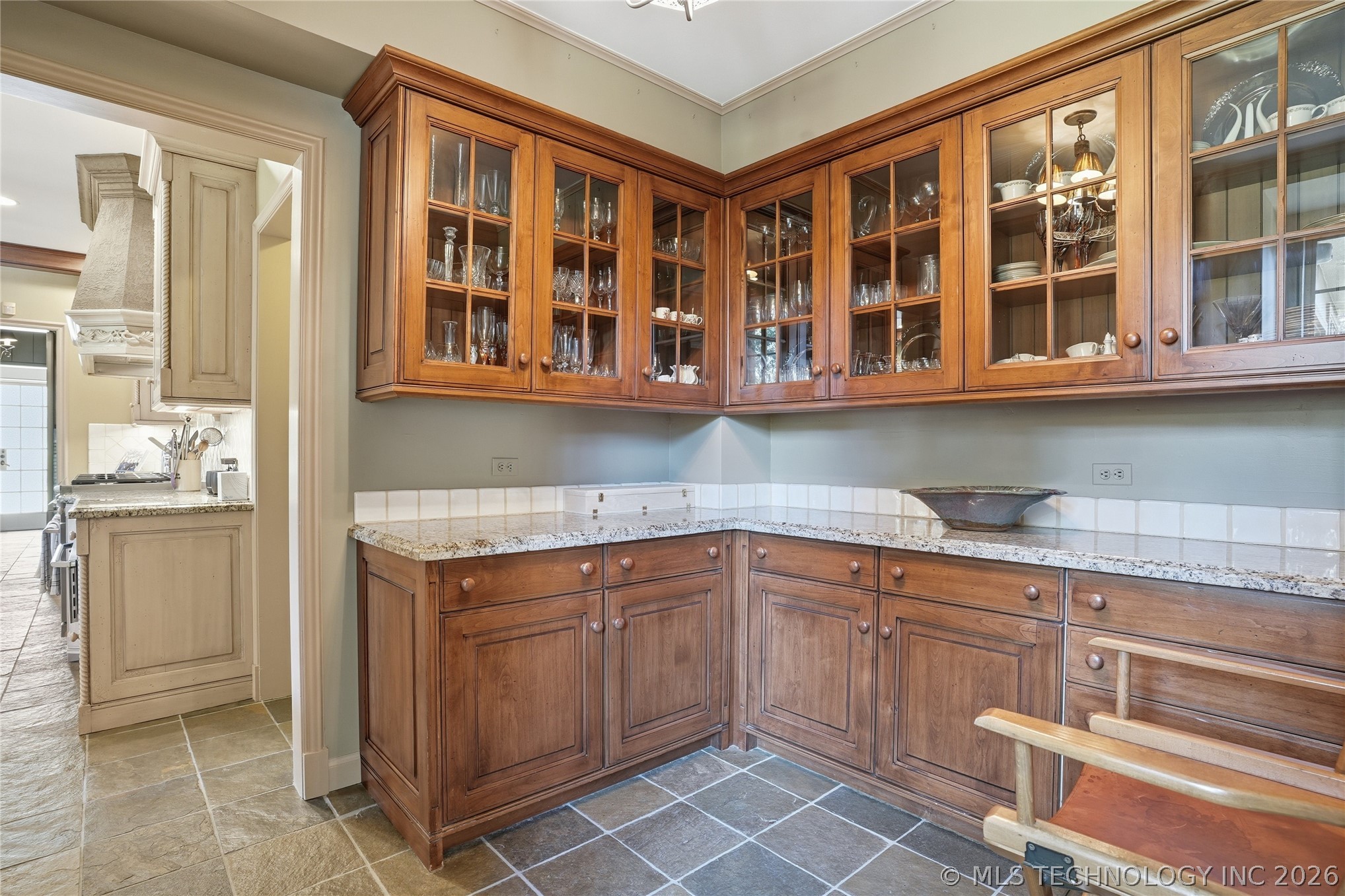 3132 Columbia Circle Tulsa OK 74105