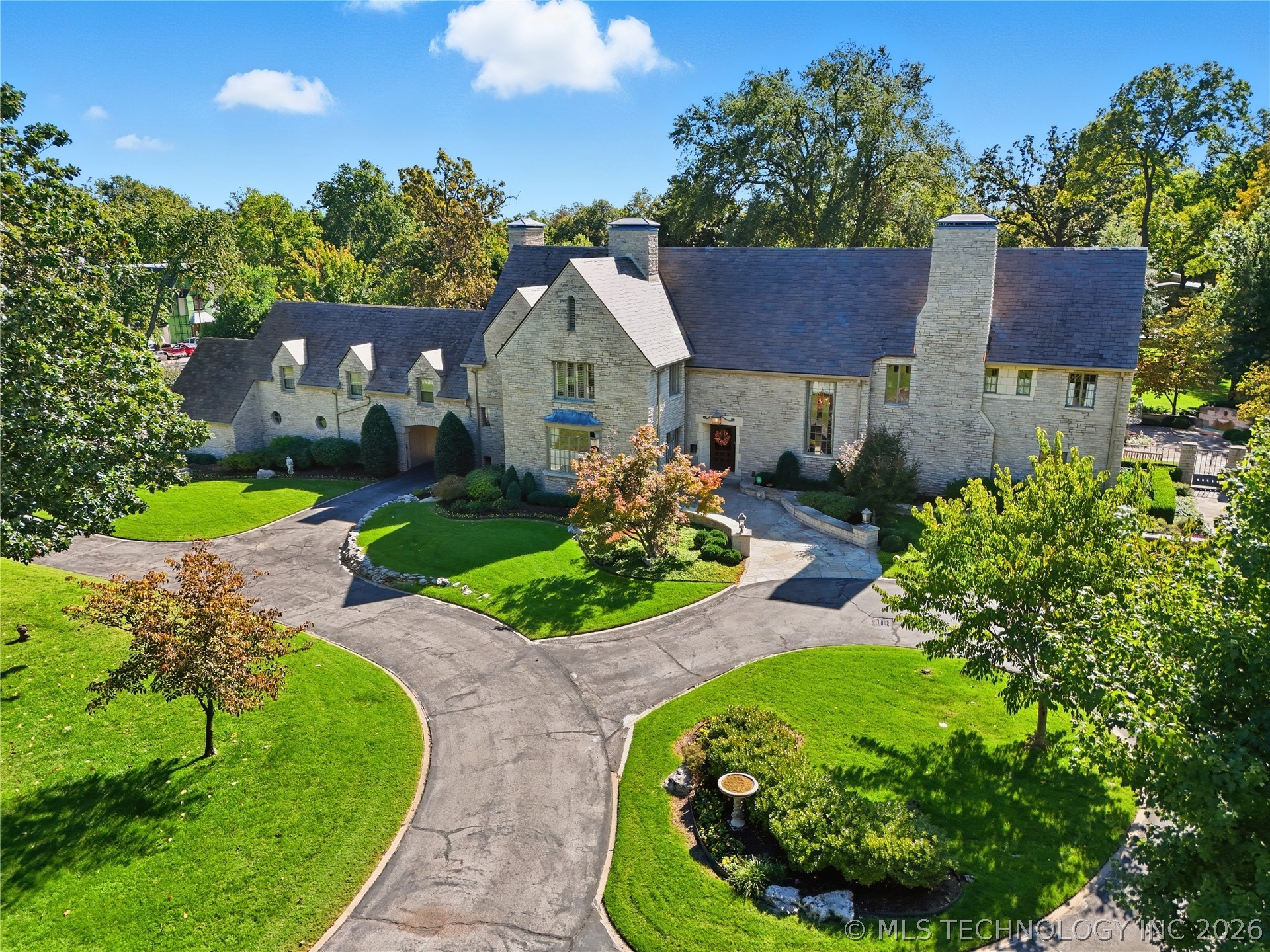 3132 Columbia Circle Tulsa OK 74105