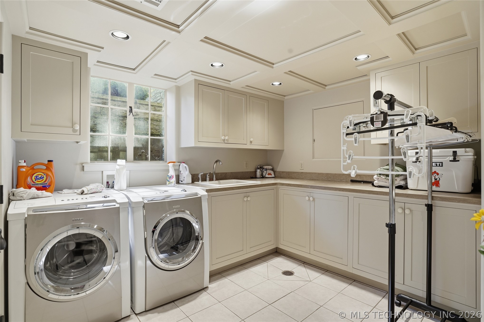 3132 Columbia Circle Tulsa OK 74105